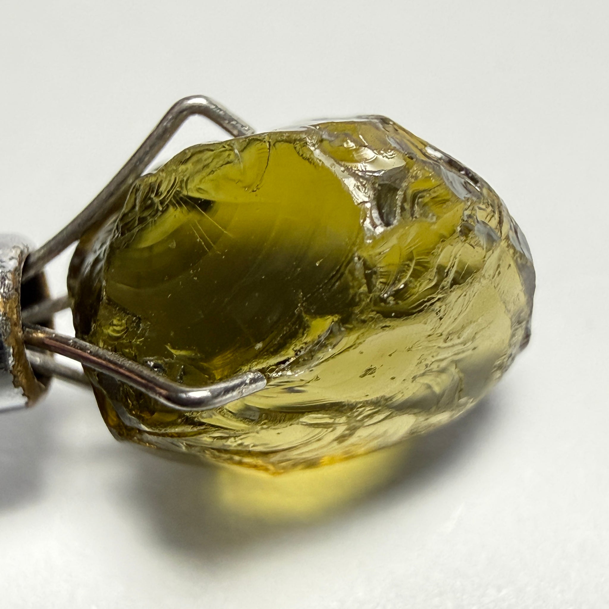 Tourmaline crystal, 3.52ct, Mozambique, Untreated Unheated, vvs-if