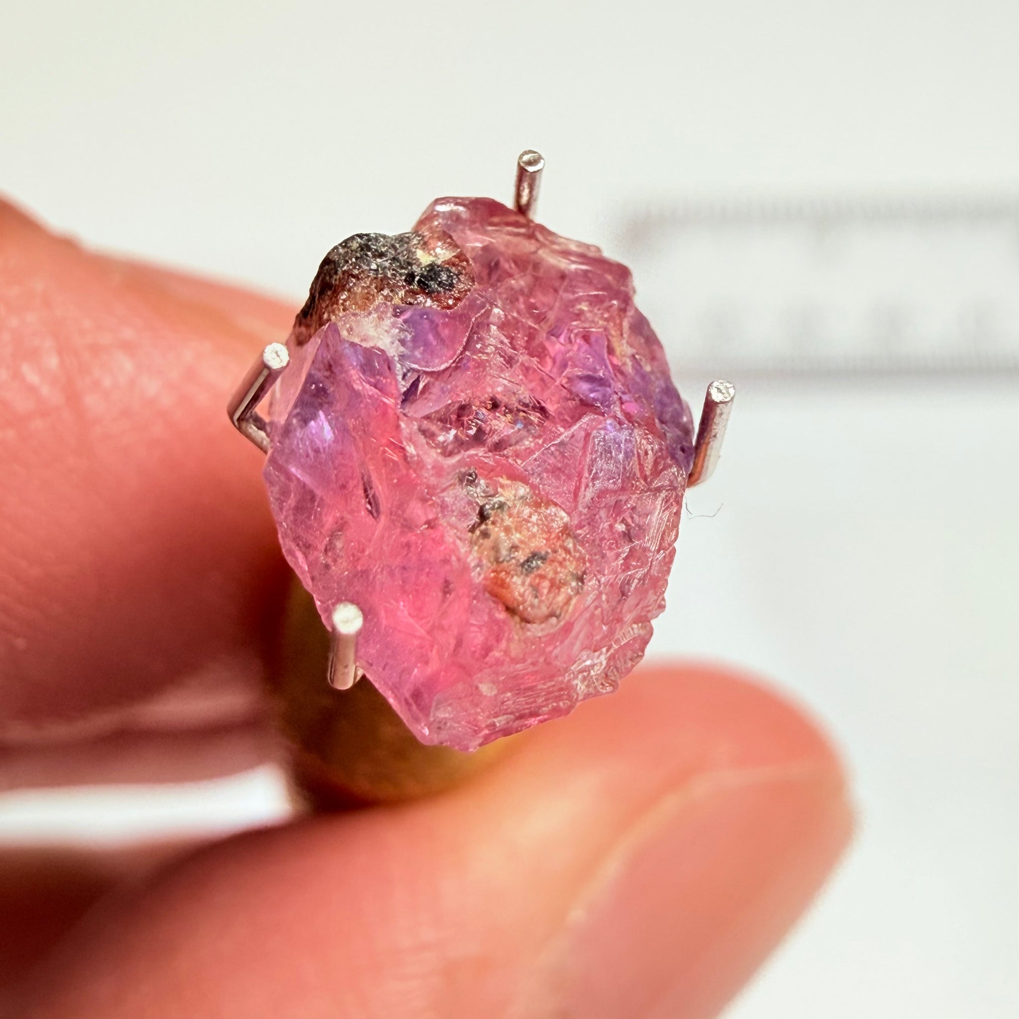 Winza Sapphire, 2.89ct, Winza, Tanzania, Untreated Unheated, flat stone, not for faceting, but great to set in jewellery as is