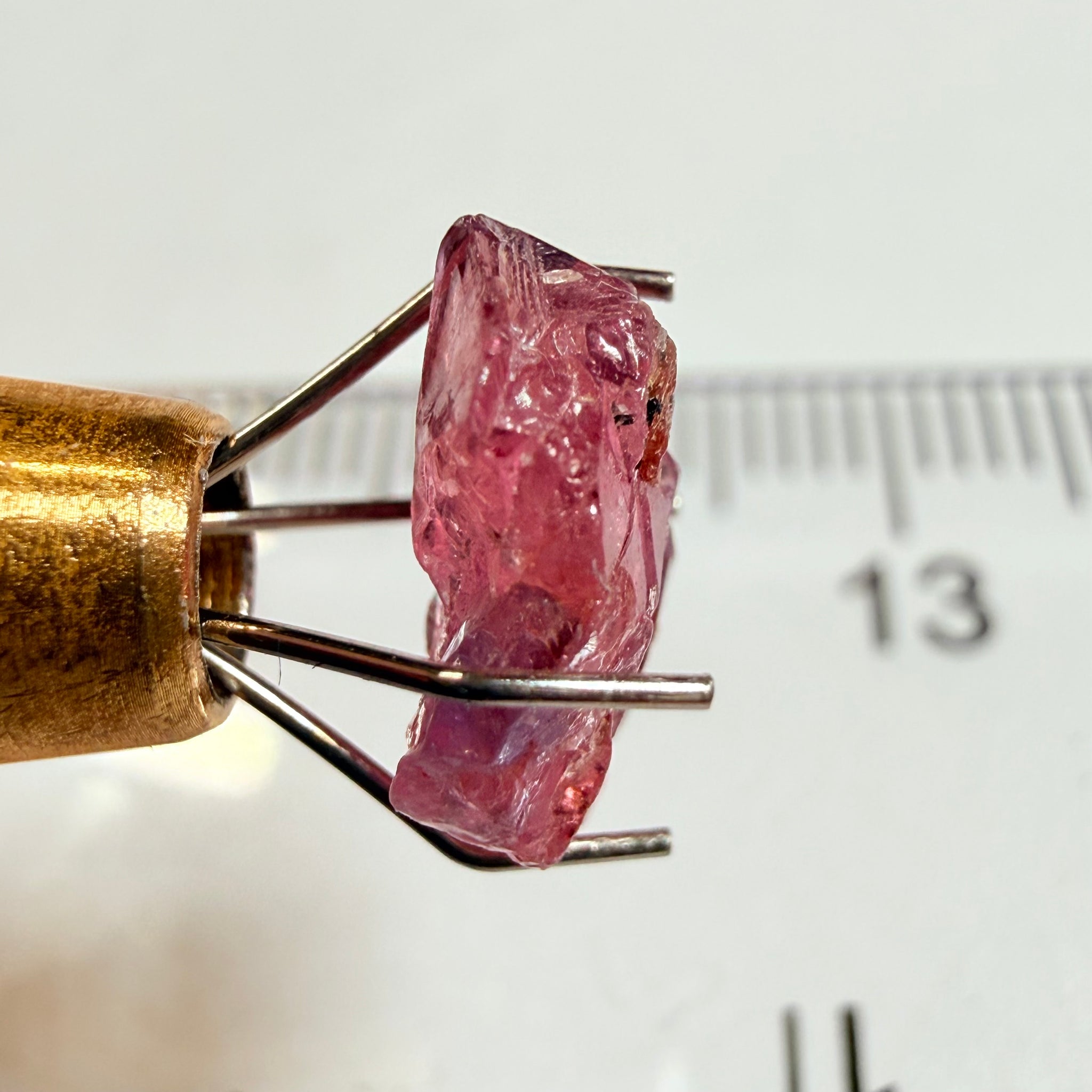 Winza Sapphire, 2.89ct, Winza, Tanzania, Untreated Unheated, flat stone, not for faceting, but great to set in jewellery as is