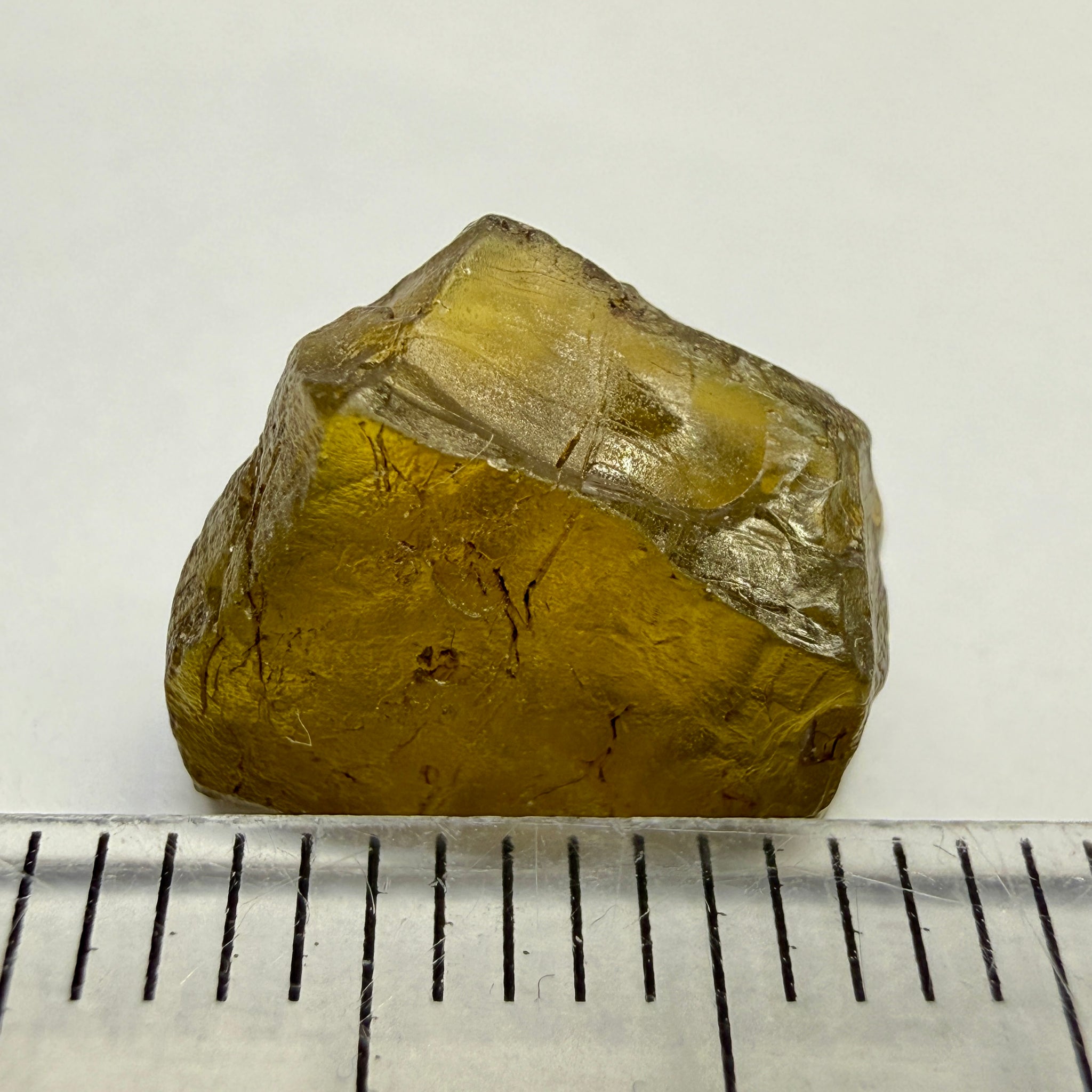 Peridot, 5.20ct, Tanzania, Untreated Unheated, muddy green colour, see shape, vvs