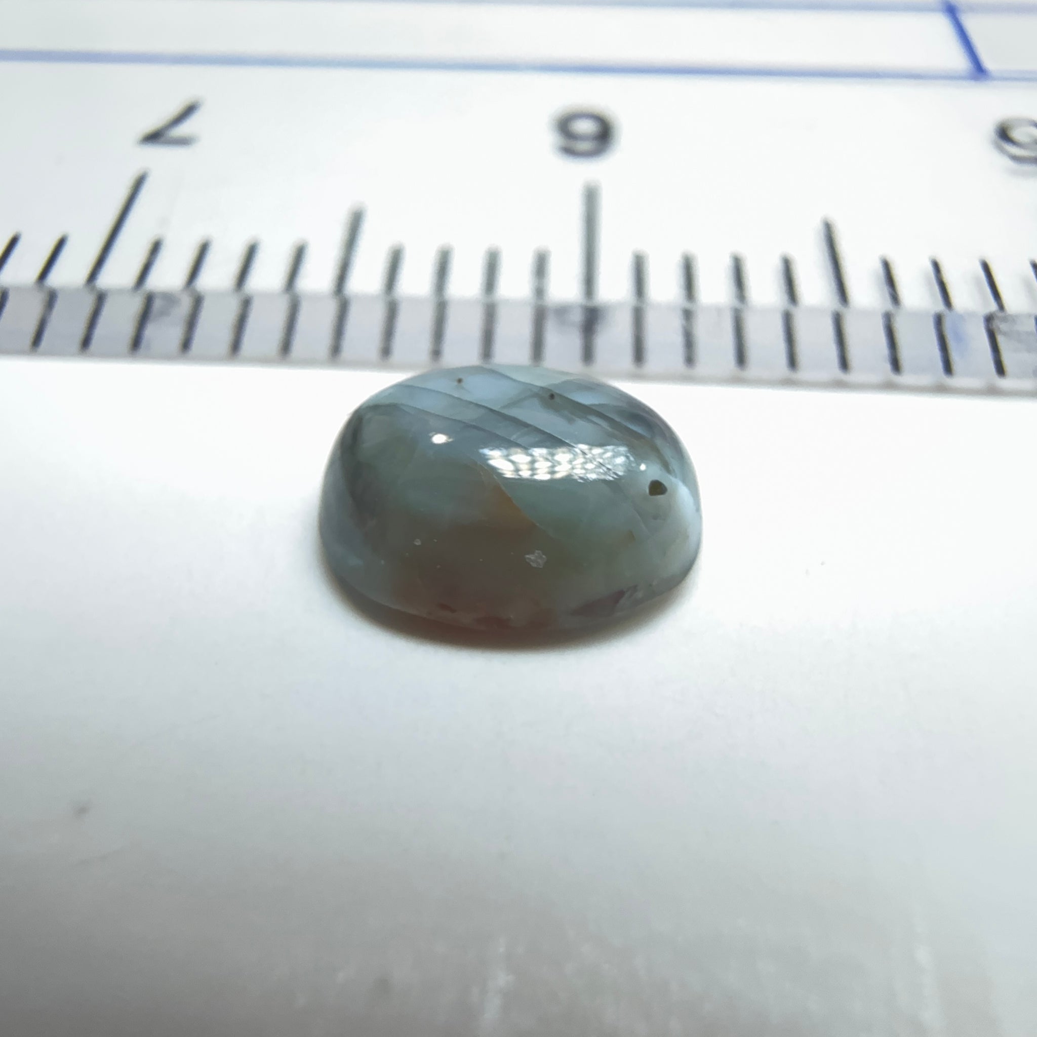 Cats-Eye Alexandrite (very slight partial cats-eye effect), 0.94ct, Manyara, Tanzania, Untreated Unheated