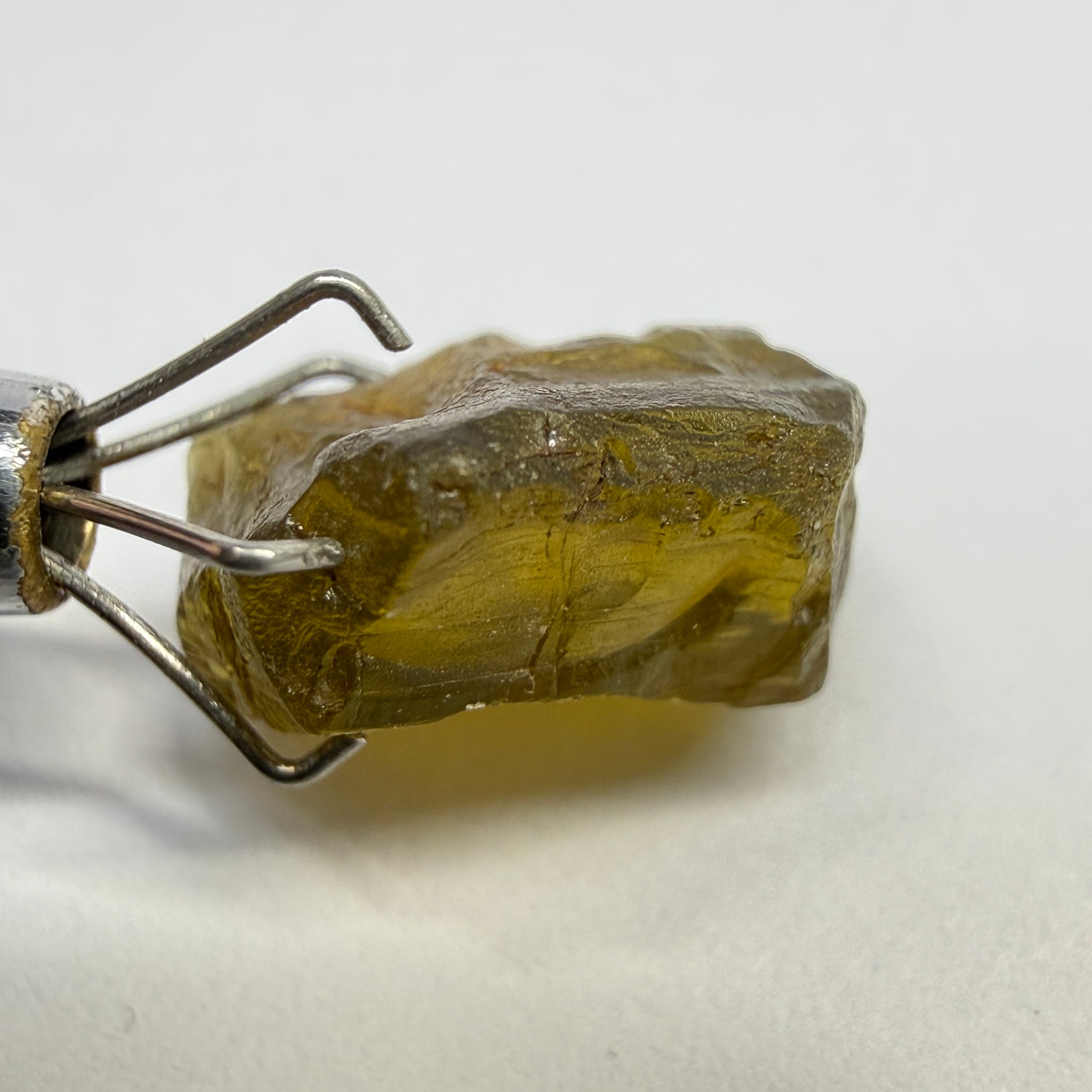 Peridot, 5.20ct, Tanzania, Untreated Unheated, muddy green colour, see shape, vvs