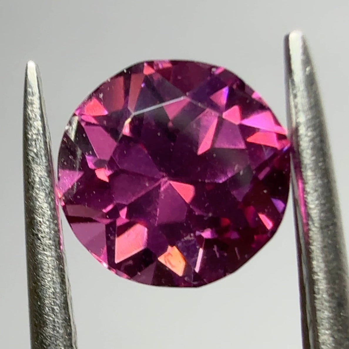 Rose Garnet, 0.76ct, Tanzania, Untreated Unheated