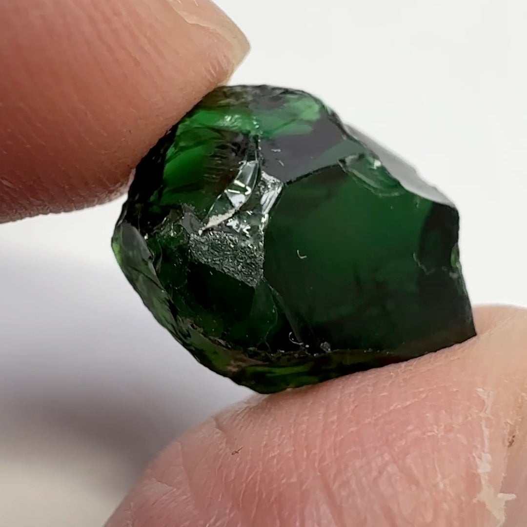 Chrome Tourmaline - dark stone, 12.48ct, Laletema, Tanzania, Untreated Unheated, vvs-if