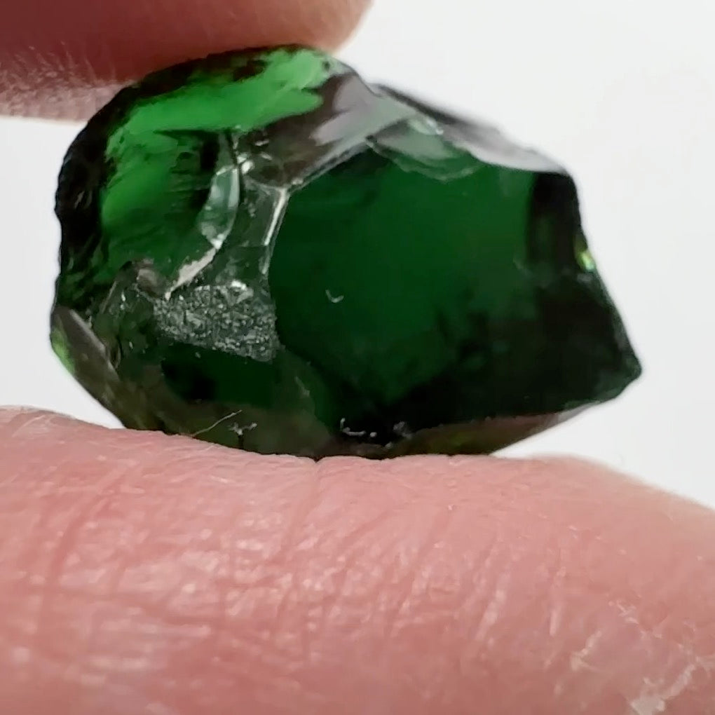 Chrome Tourmaline - dark stone, 12.48ct, Laletema, Tanzania, Untreated Unheated, vvs-if