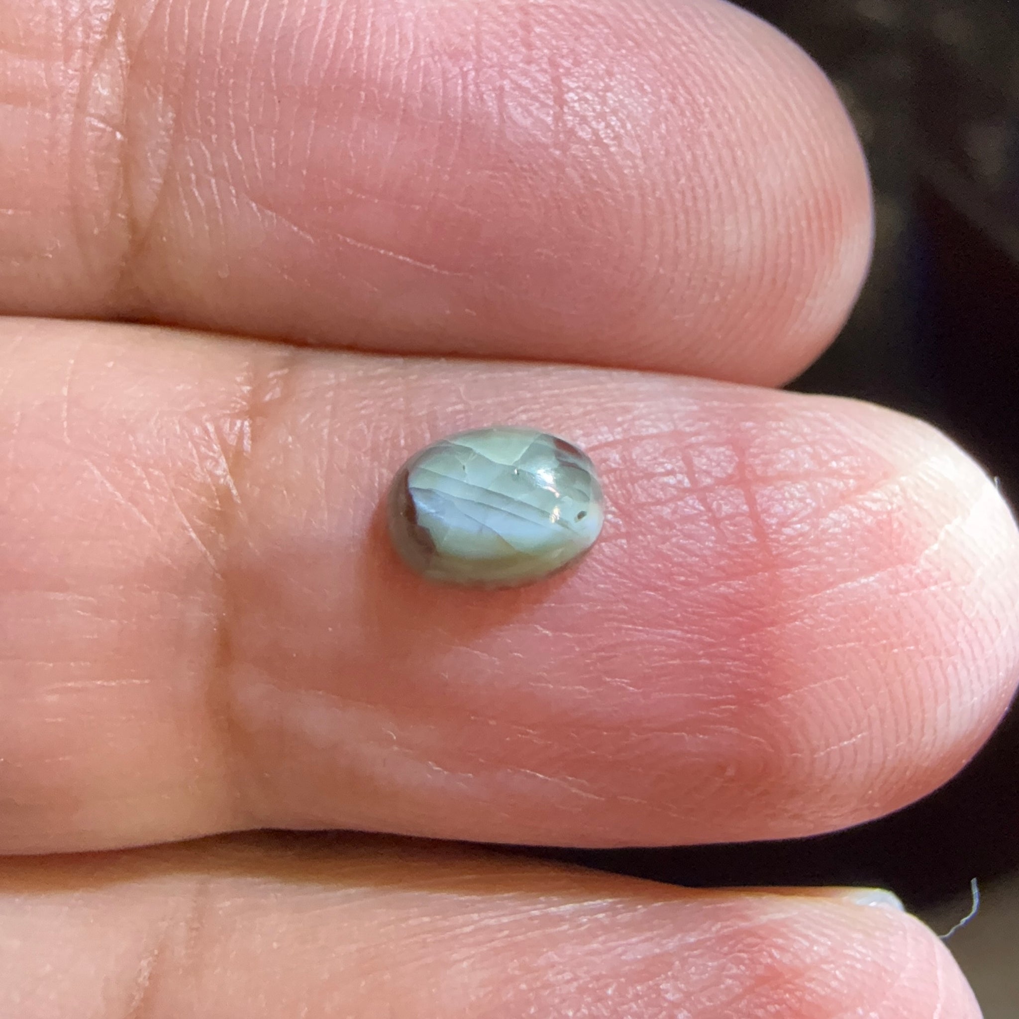 Cats-Eye Alexandrite (very slight partial cats-eye effect), 0.94ct, Manyara, Tanzania, Untreated Unheated