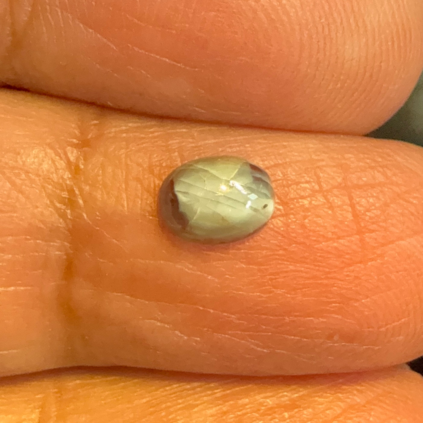 Cats-Eye Alexandrite (very slight partial cats-eye effect), 0.94ct, Manyara, Tanzania, Untreated Unheated