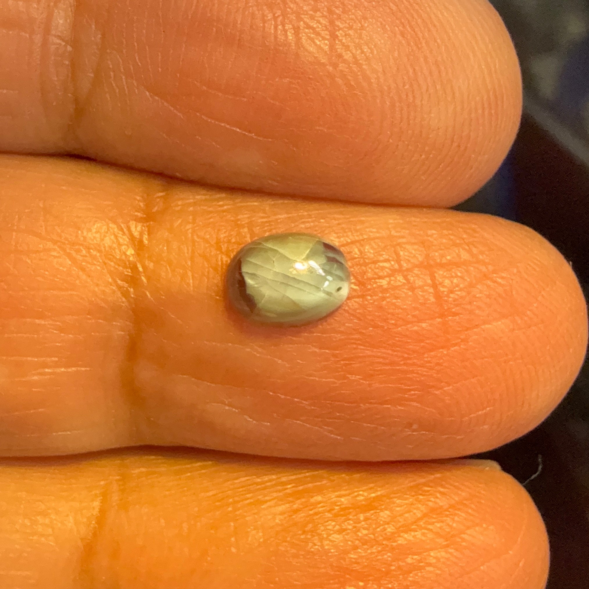 Cats-Eye Alexandrite (very slight partial cats-eye effect), 0.94ct, Manyara, Tanzania, Untreated Unheated