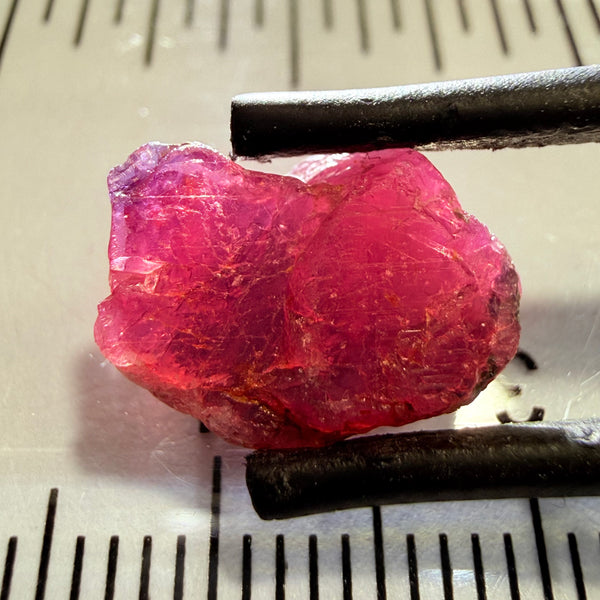 Winza Sapphire, 6.20ct, Winza, Tanzania, Untreated Unheated, facetable portions, see backlit pics