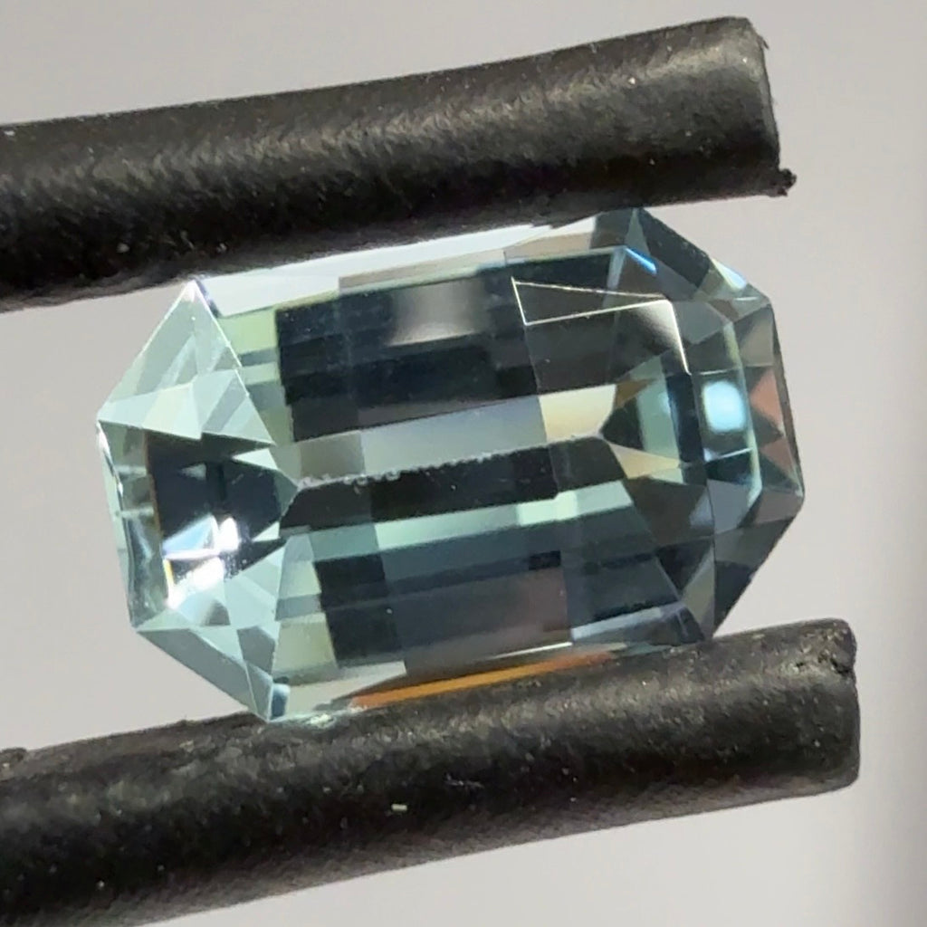 Aquamarine, 0.82ct, Zambia, Unheated Untreated, checkerboard top cut