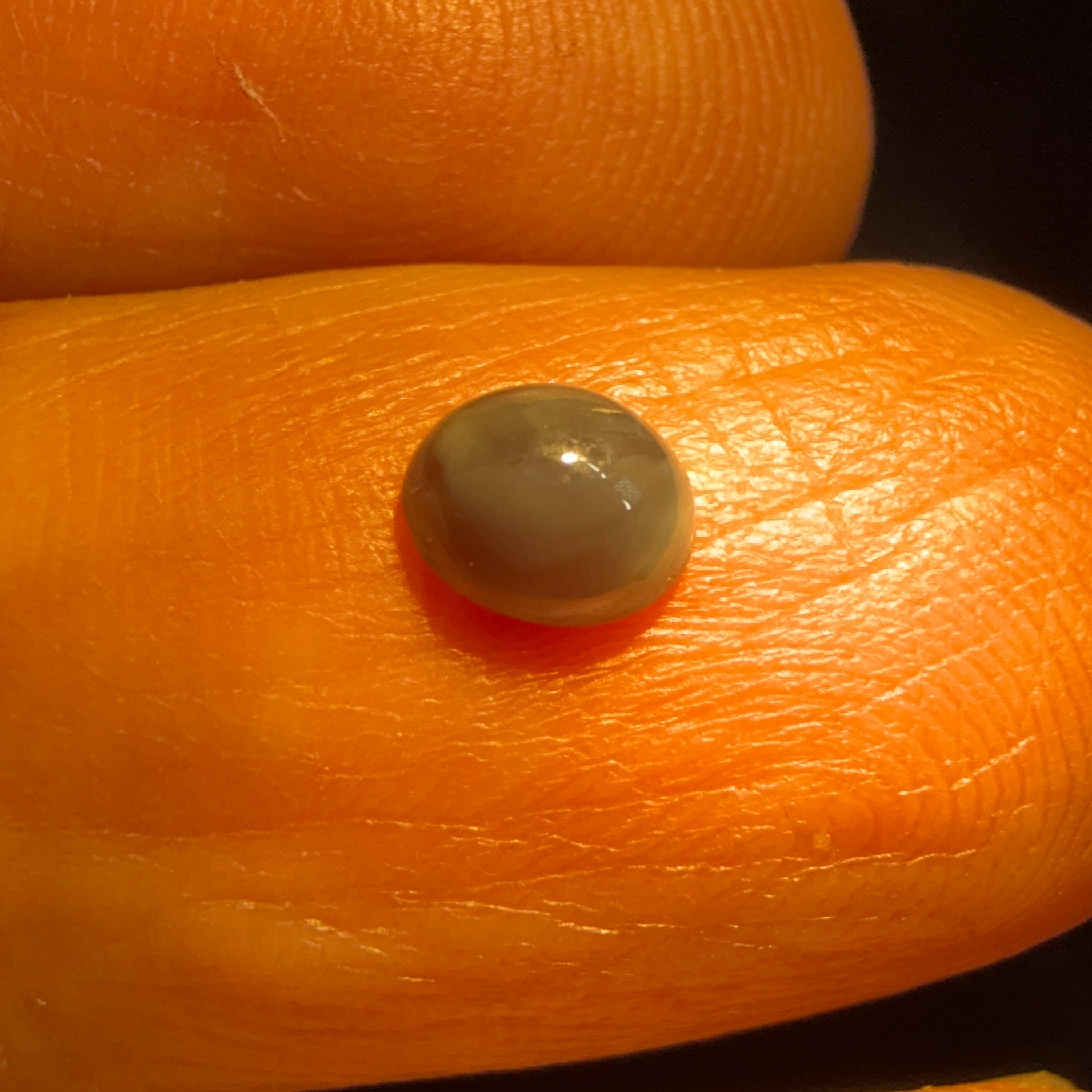 Alexandrite Cabochon, 0.56ct, Manyara, Tanzania, Untreated Unheated