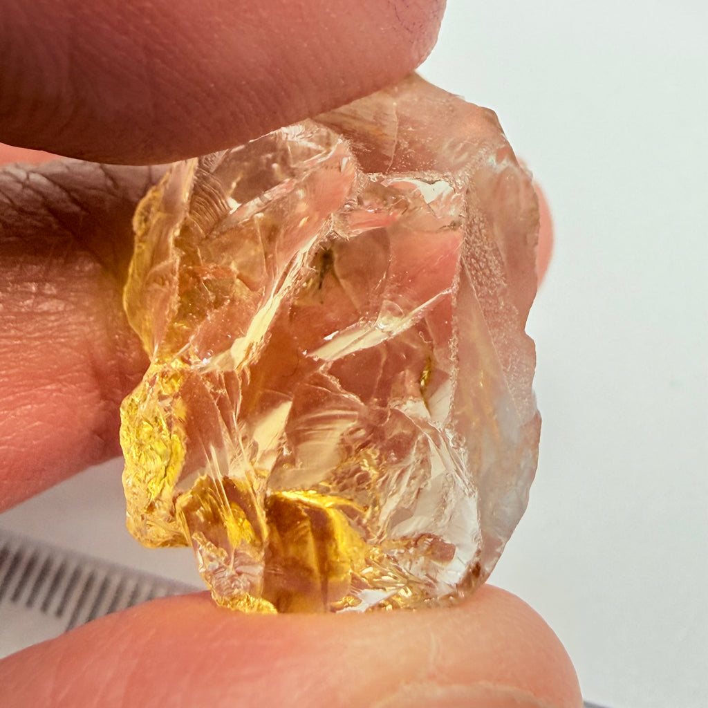 Citrine, 18.26ct, Zambia, Untreated Unheated, VVS-IF but flat shape