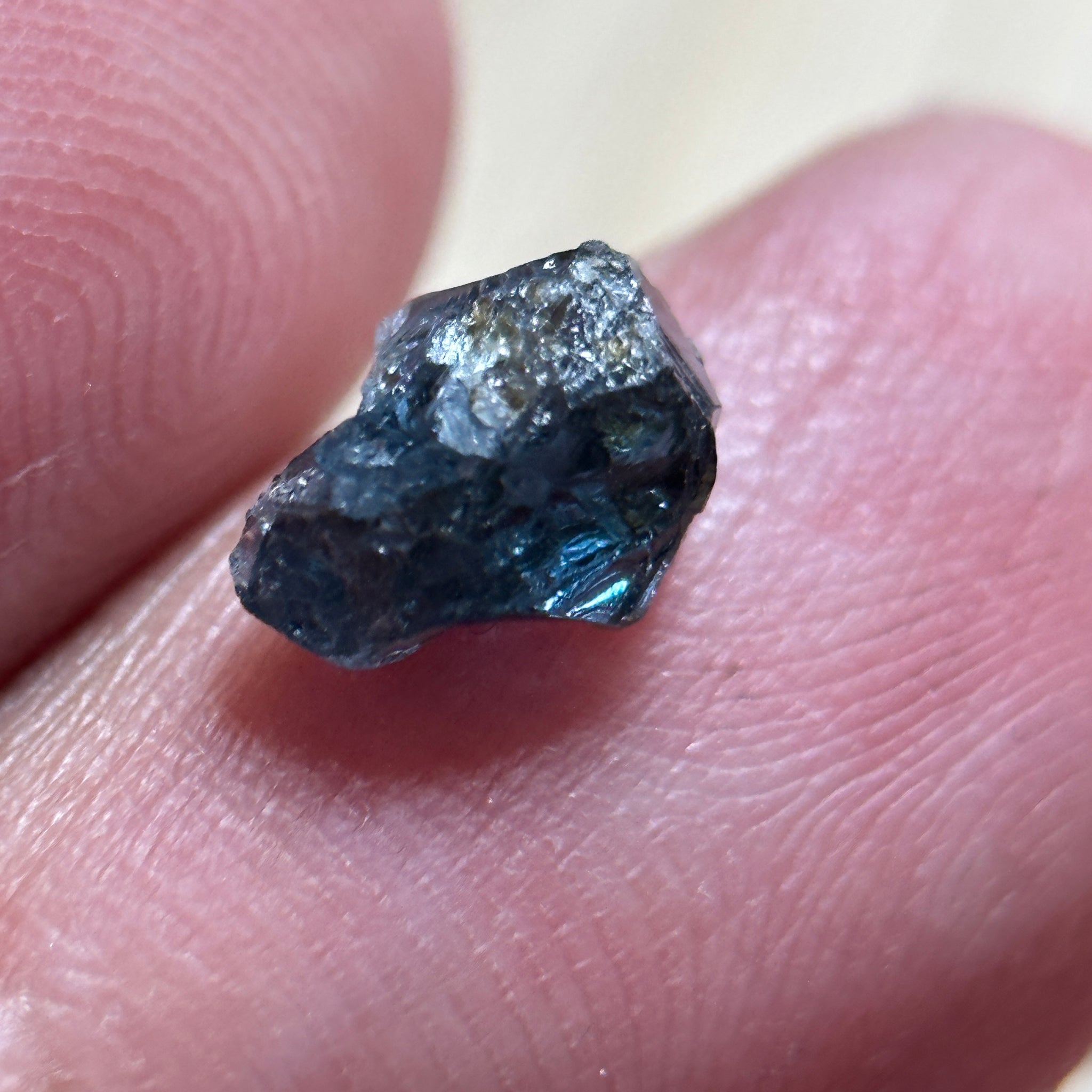 Cobalt Spinel, 1.86ct, Mahenge, Tanzania, Untreated Unheated, crack down the middle