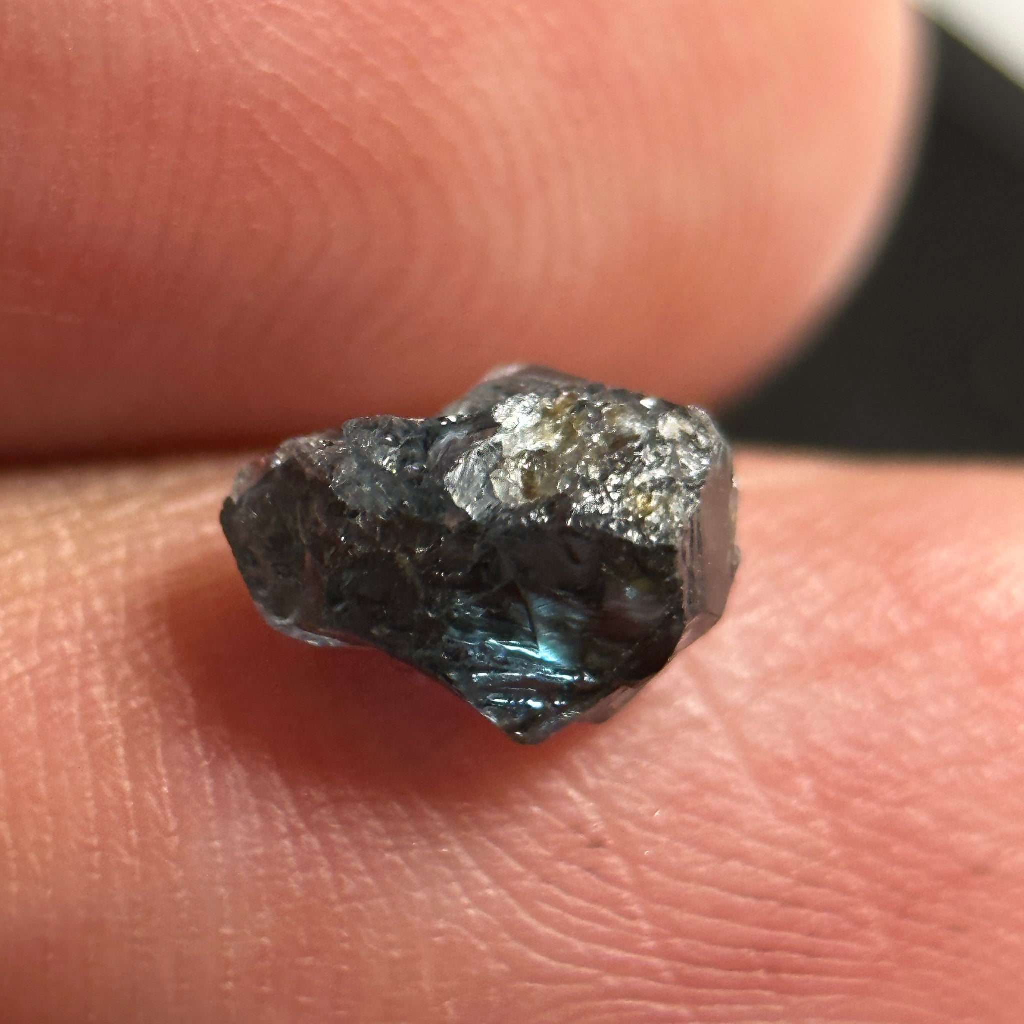 Cobalt Spinel, 1.86ct, Mahenge, Tanzania, Untreated Unheated, crack down the middle