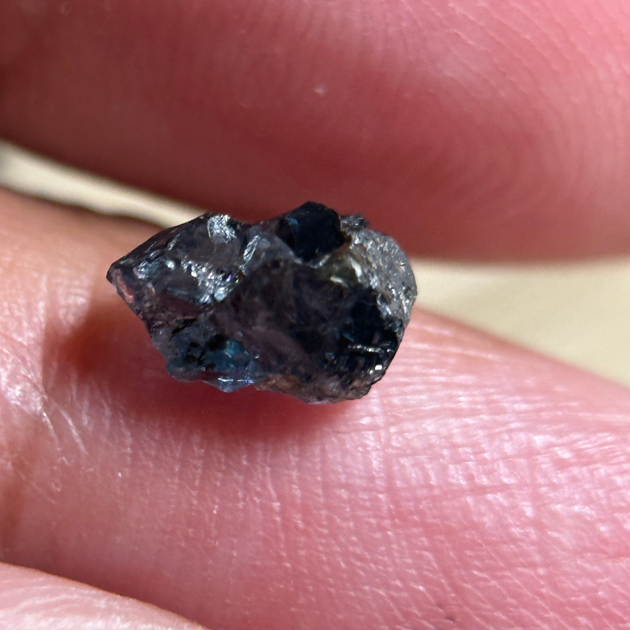 Cobalt Spinel, 1.86ct, Mahenge, Tanzania, Untreated Unheated, crack down the middle