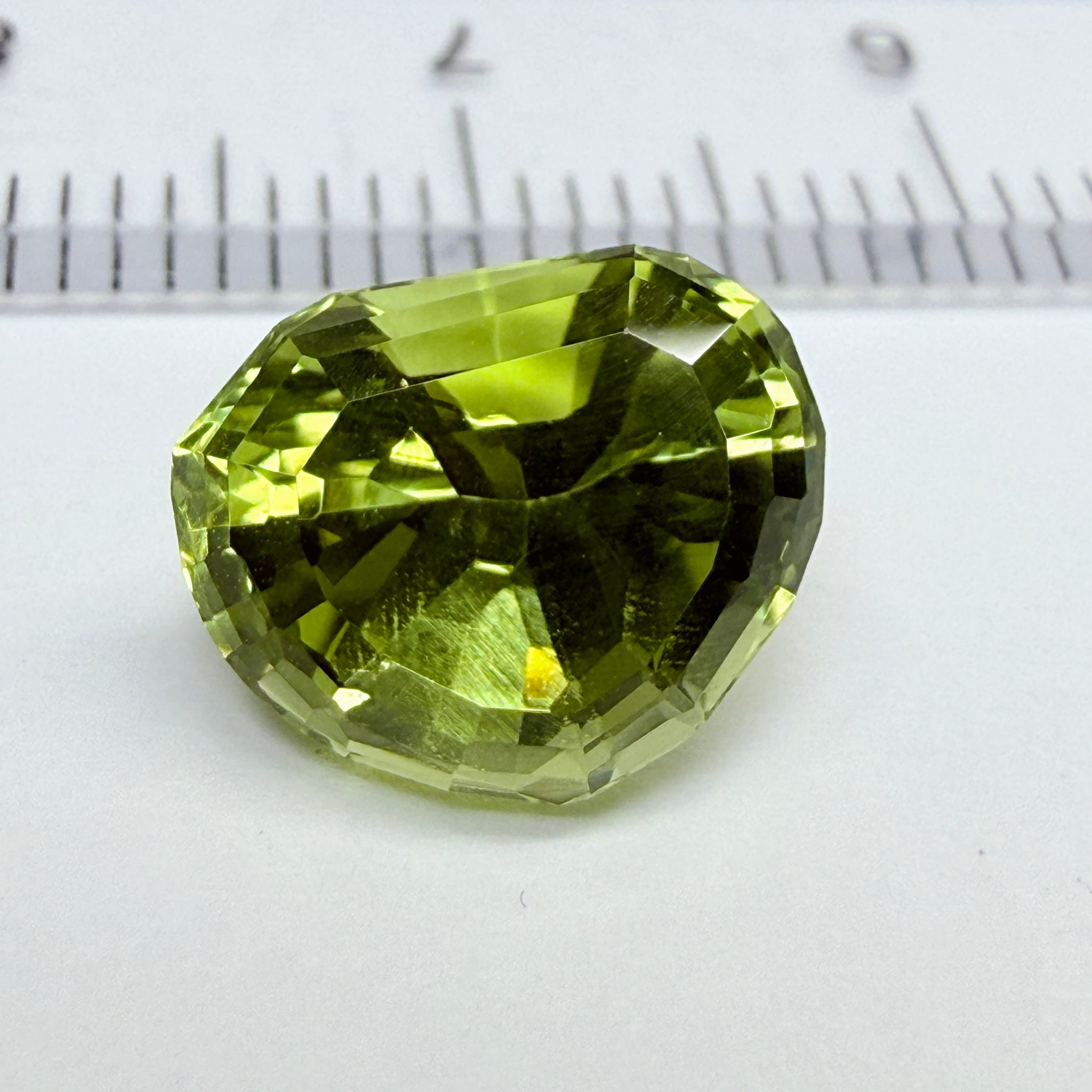 Tourmaline, fancy cut, 3.20ct, Tanzania, Untreated Unheated