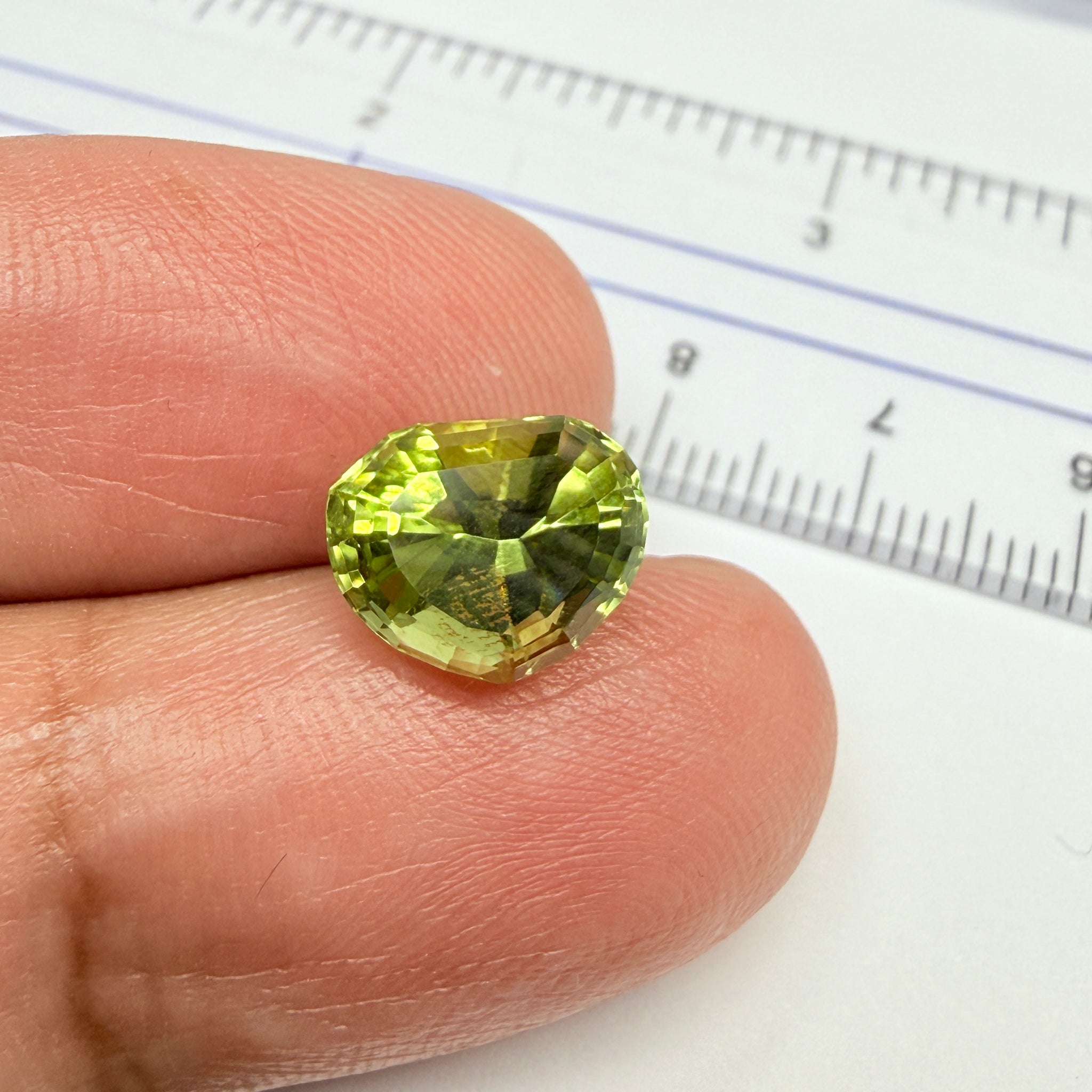 Tourmaline, fancy cut, 3.20ct, Tanzania, Untreated Unheated