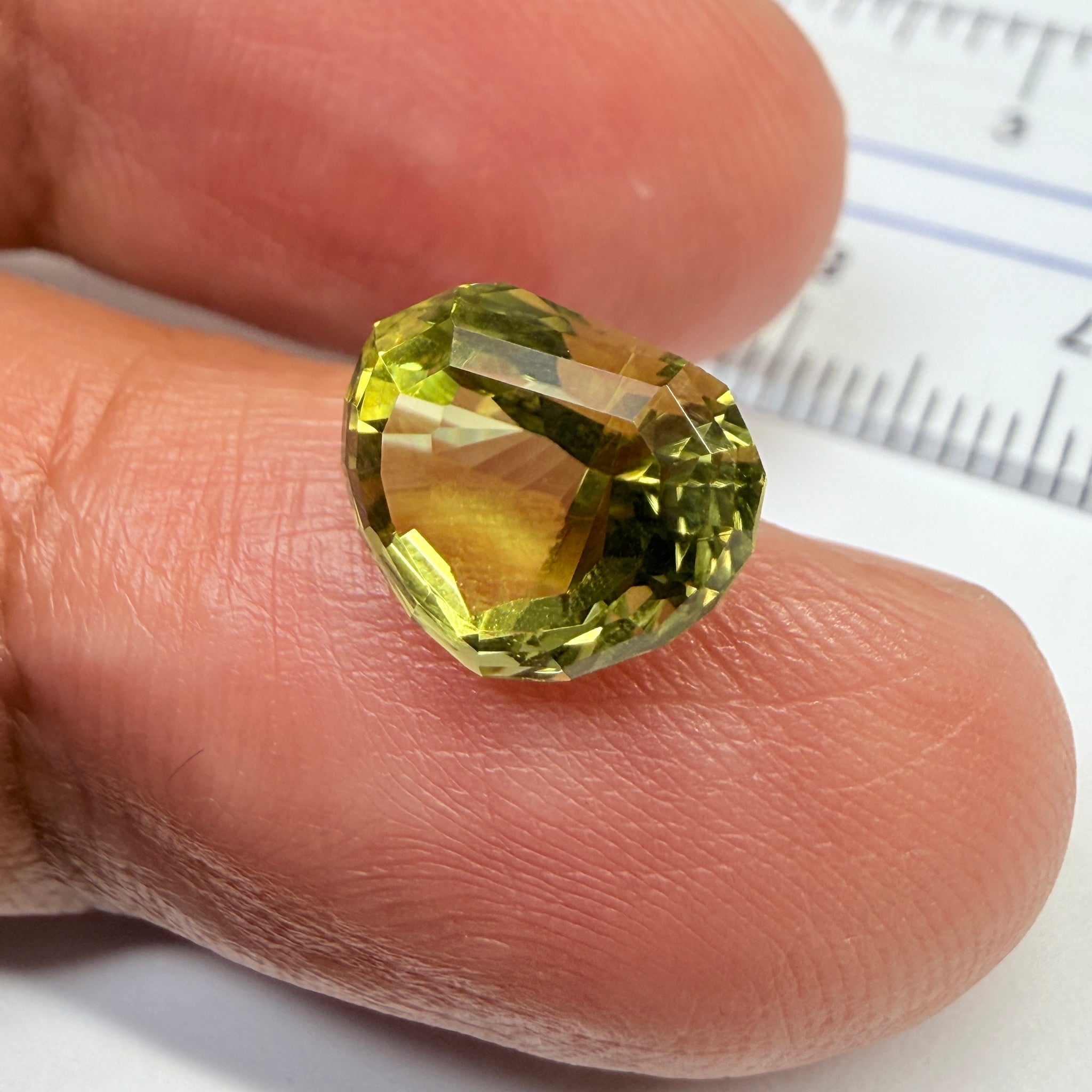 Tourmaline, fancy cut, 3.20ct, Tanzania, Untreated Unheated