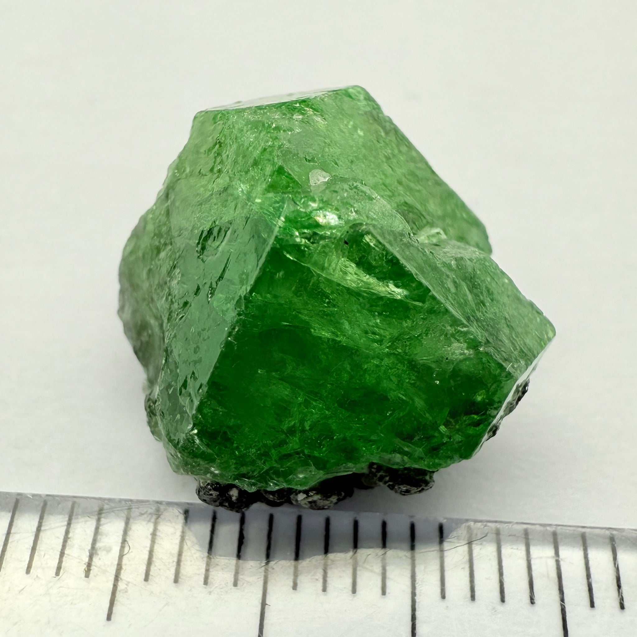 Tsavorite Crystal on Matrix, 18.60ct, Merelani, Tanzania, Untreated Unheated