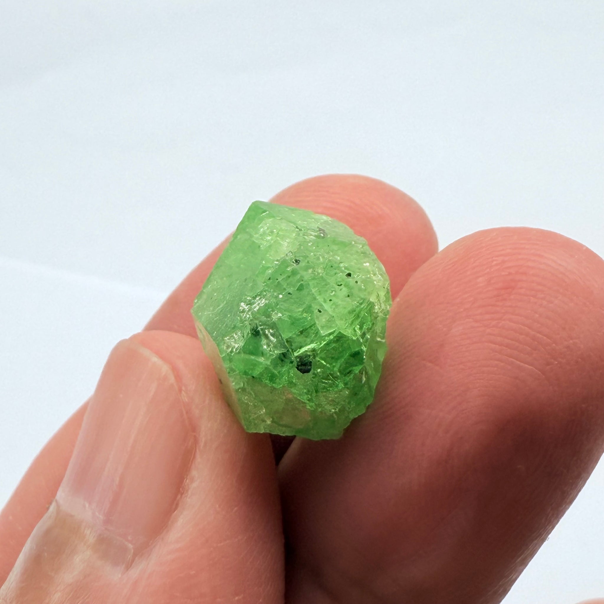 Tsavorite Crystal, 17.53ct, Merelani, Tanzania, Untreated Unheated