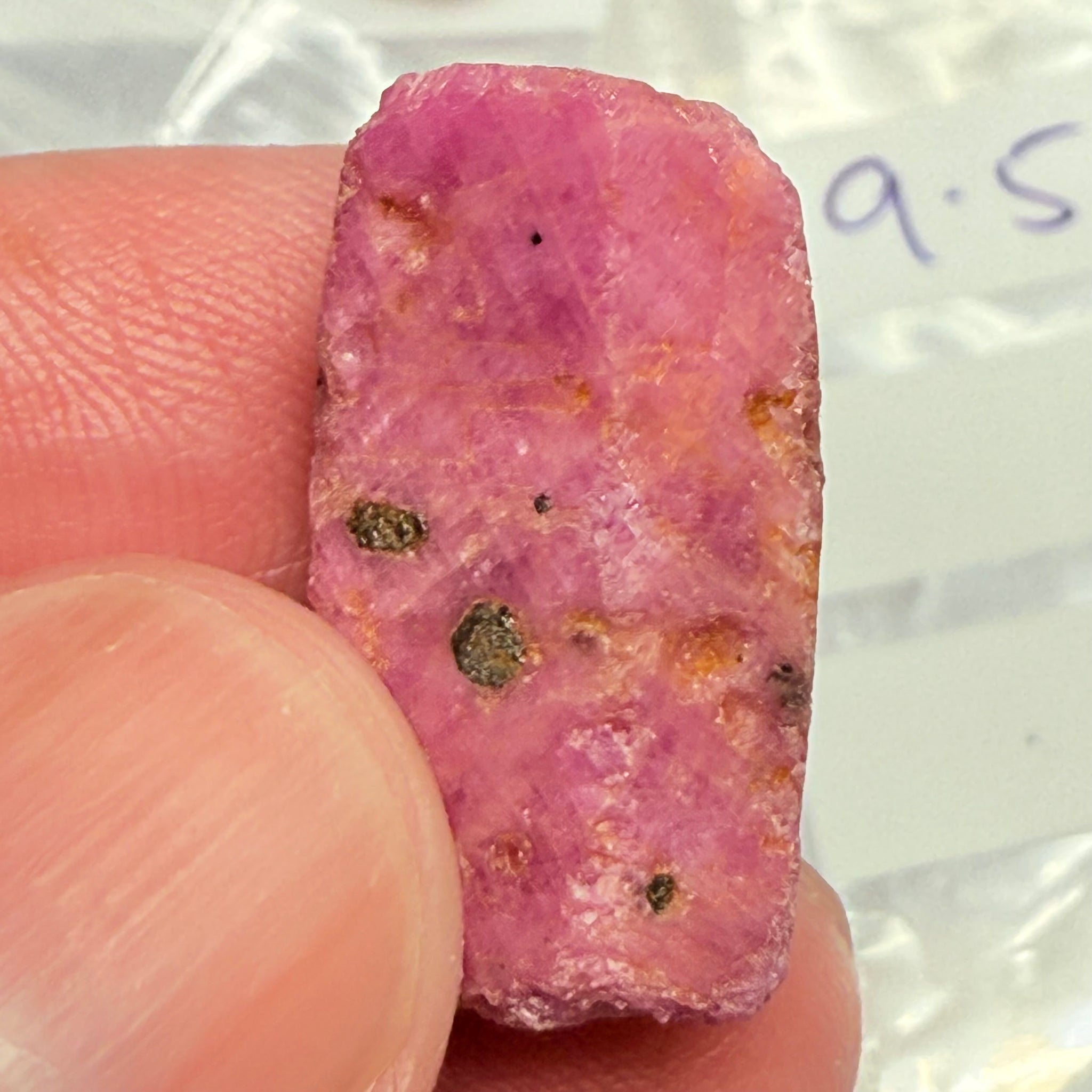 Sapphire Crystal, 9.50gm, Dodoma, Tanzania, Untreated Unheated