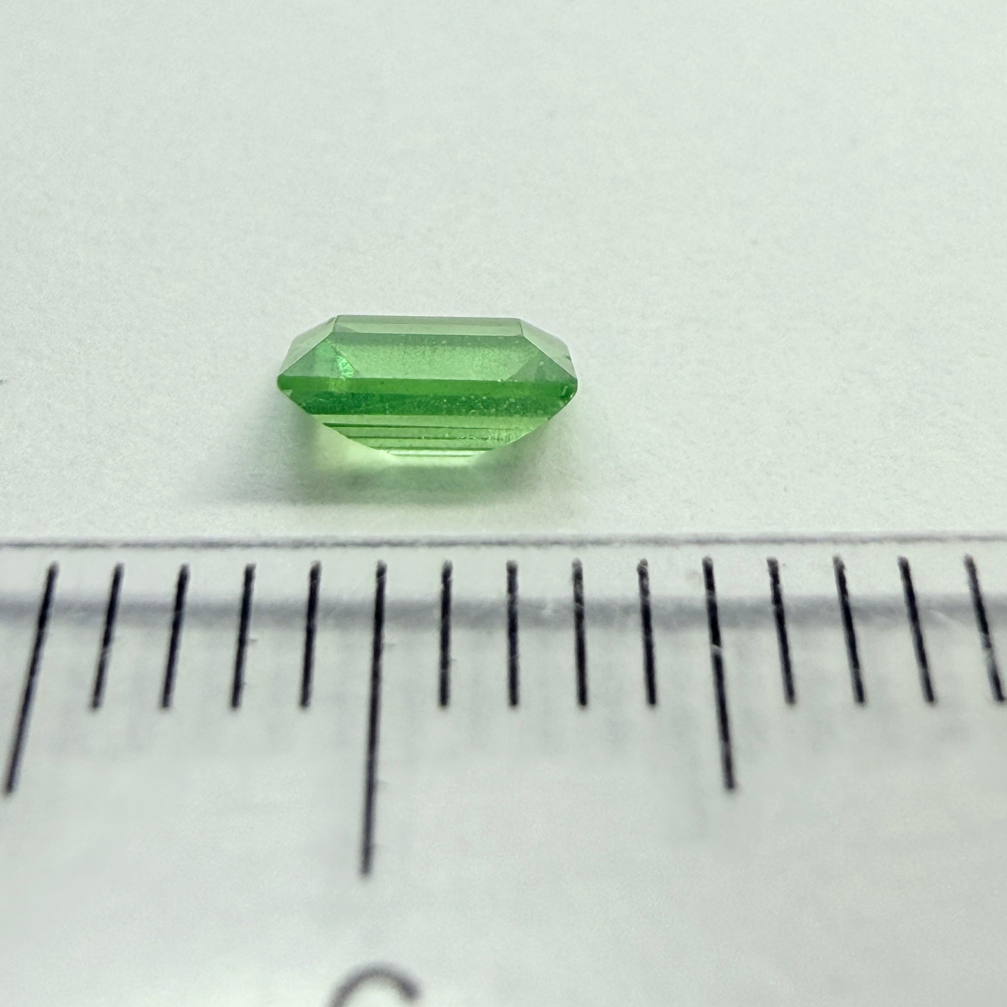 Tsavorite Garnet, 0.37ct, Tanzania, Unheated Untreated, native cut.
