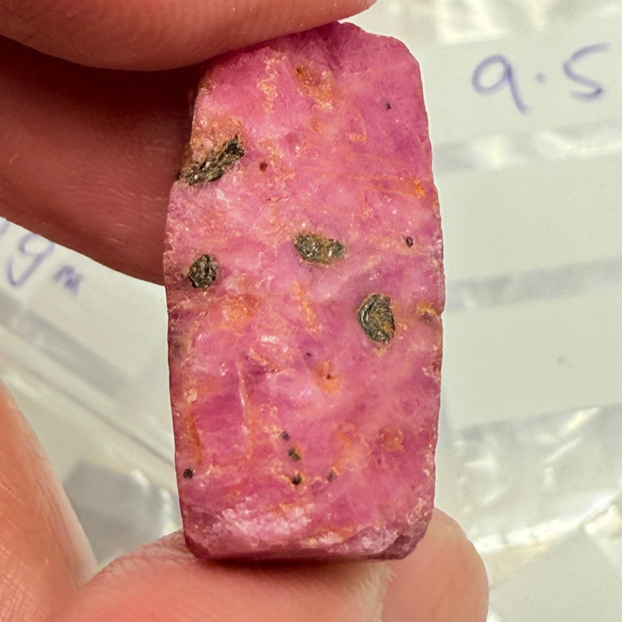 Sapphire Crystal, 9.50gm, Dodoma, Tanzania, Untreated Unheated