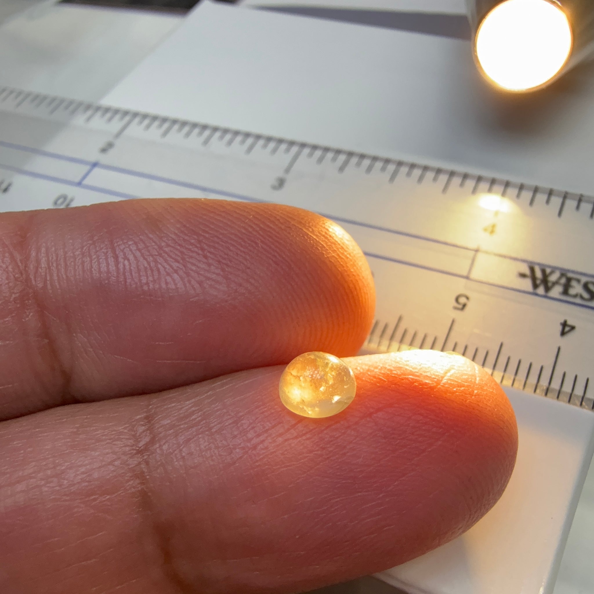 Alexandrite Cabochon, 0.80ct, Manyara, Tanzania, Untreated Unheated