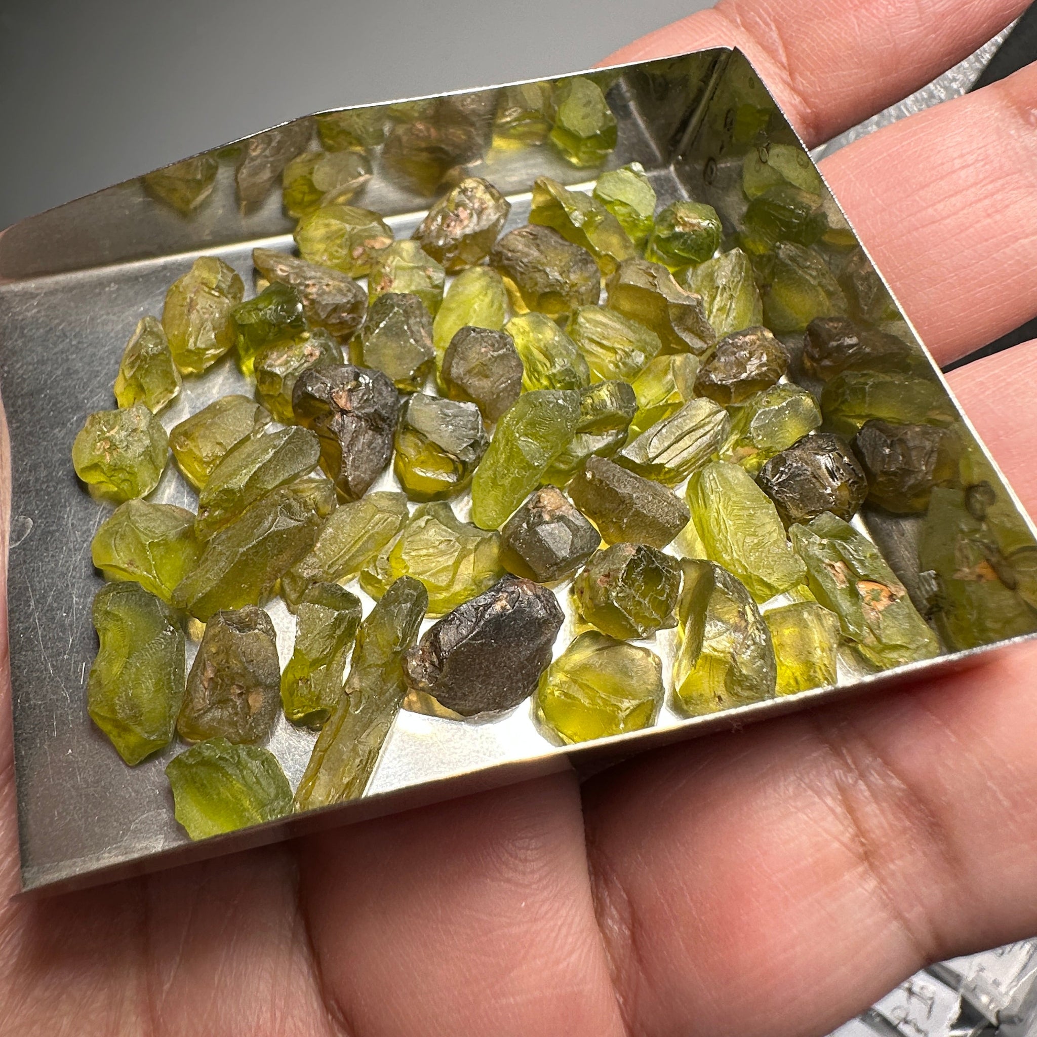 Tanzanian Peridot Lot, 110.23ct, 1.41ct - 4.35ct, VVS-IF, Untreated Unheated