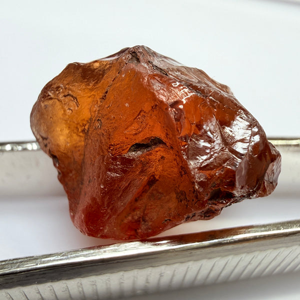Malaya Garnet, 10.80ct, Tanzania, Untreated Unheated, no inclusions, slight silk but challenging shape to cut, see pics