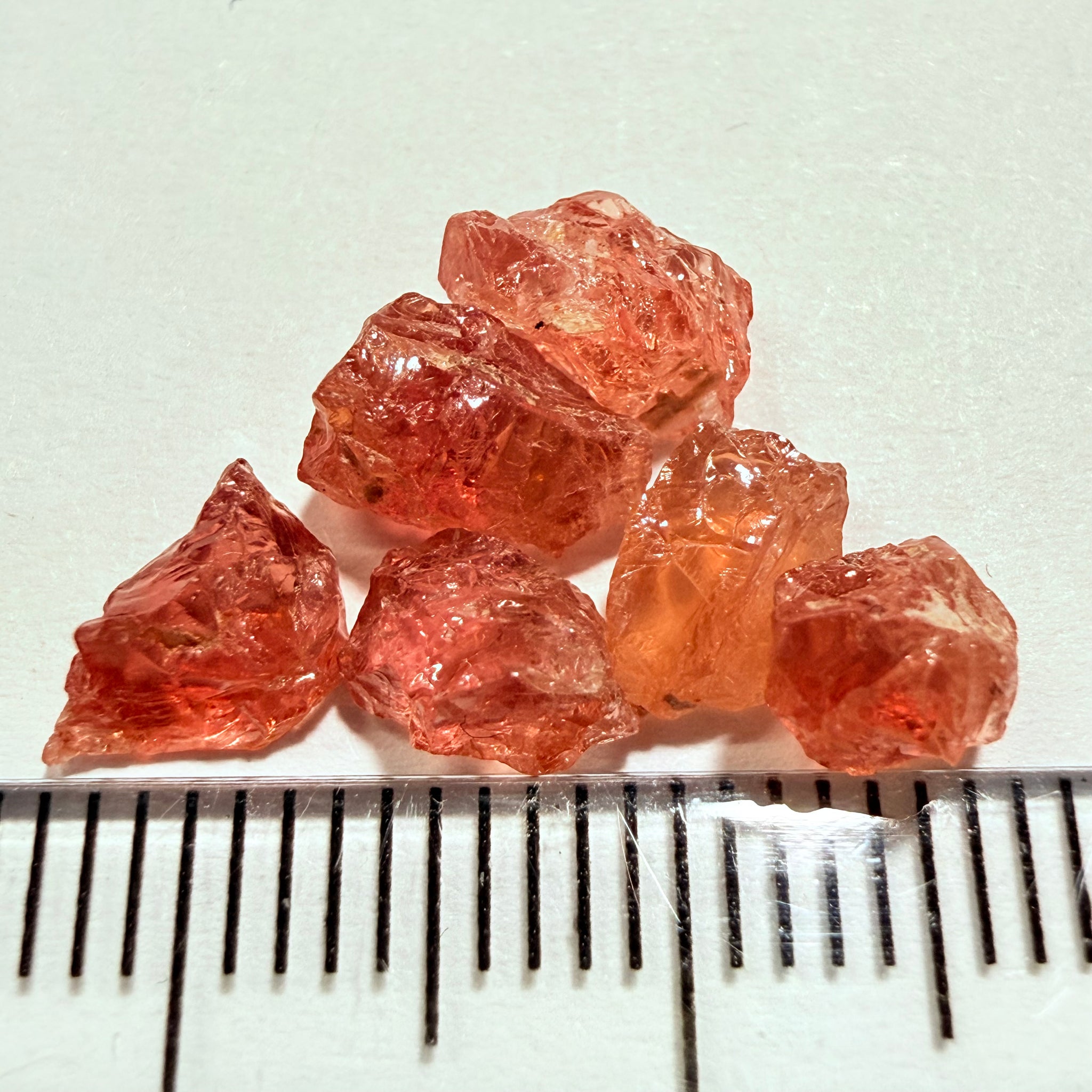 Umba Padparadscha Sapphire Lot, 5.91ct, Umba Valley, Tanzania, Untreated Unheated, Si-vs, 0.98ct, average size. Tiny stones