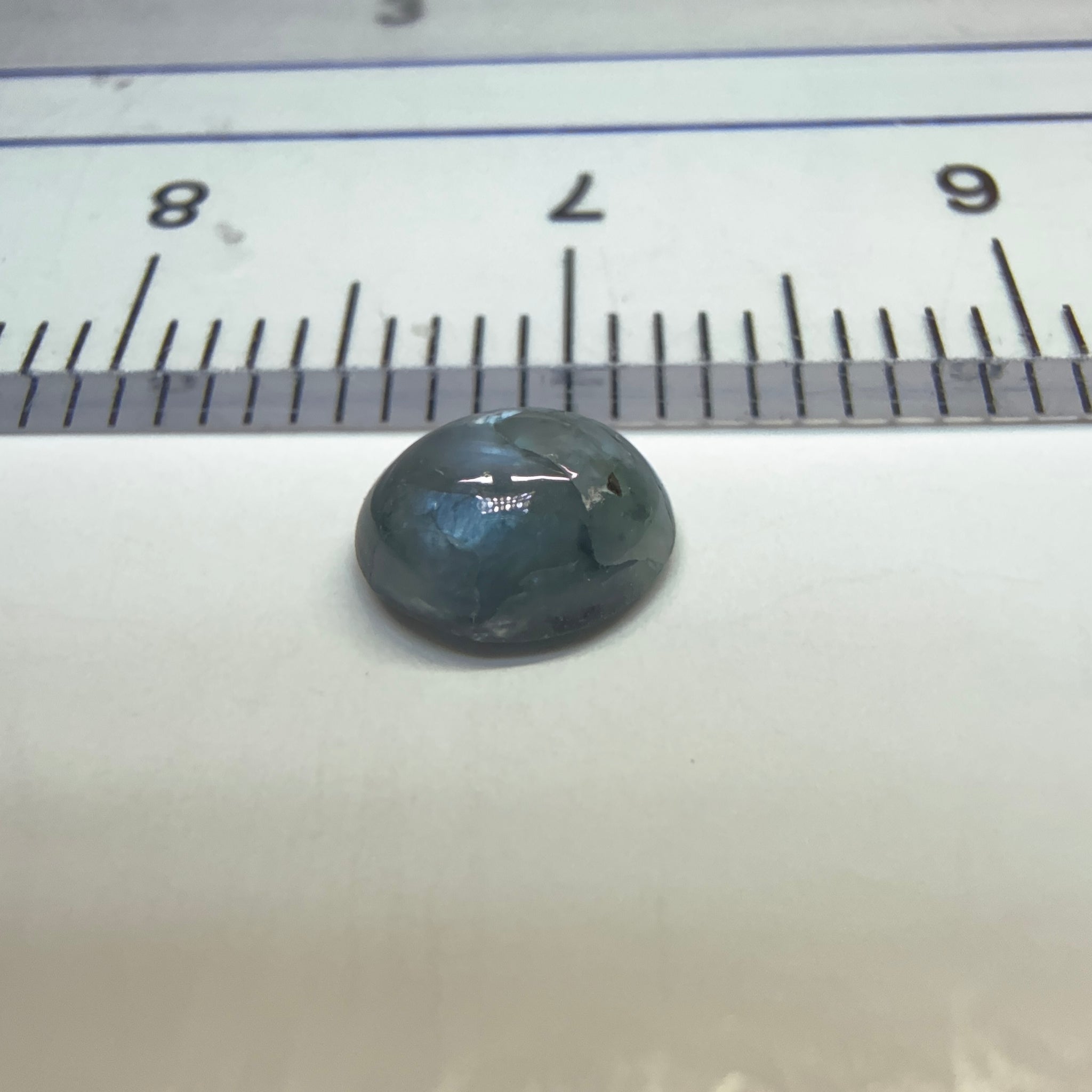 Alexandrite Cabochon, 0.89ct, Manyara, Tanzania, Untreated Unheated.