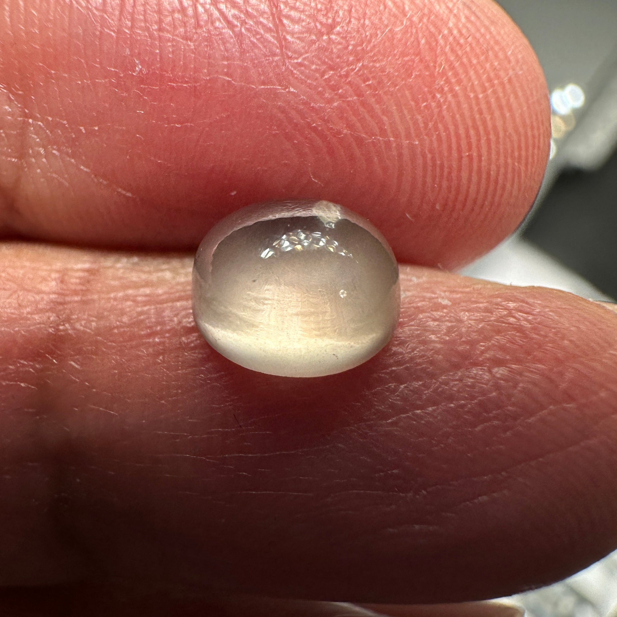 Sapphire Cabochon, 2.58ct, Umba Valley, Tanzania. Untreated Unheated. Very slight colour shift. Can be used as is or facet it into a cut stone.