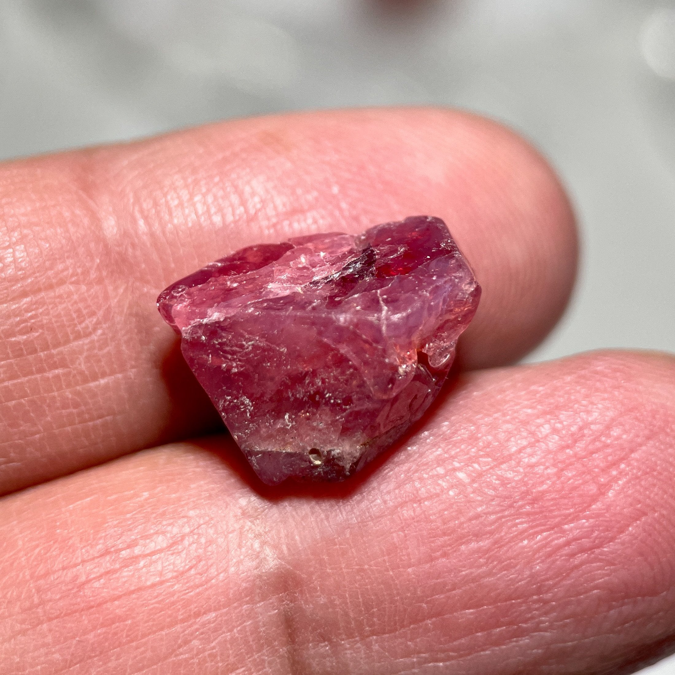 14.19Ct Mahenge Spinel Crystal Tanzania Untreated Unheated. 15.5 X 10 8.5 Mm. Gem Portion.
