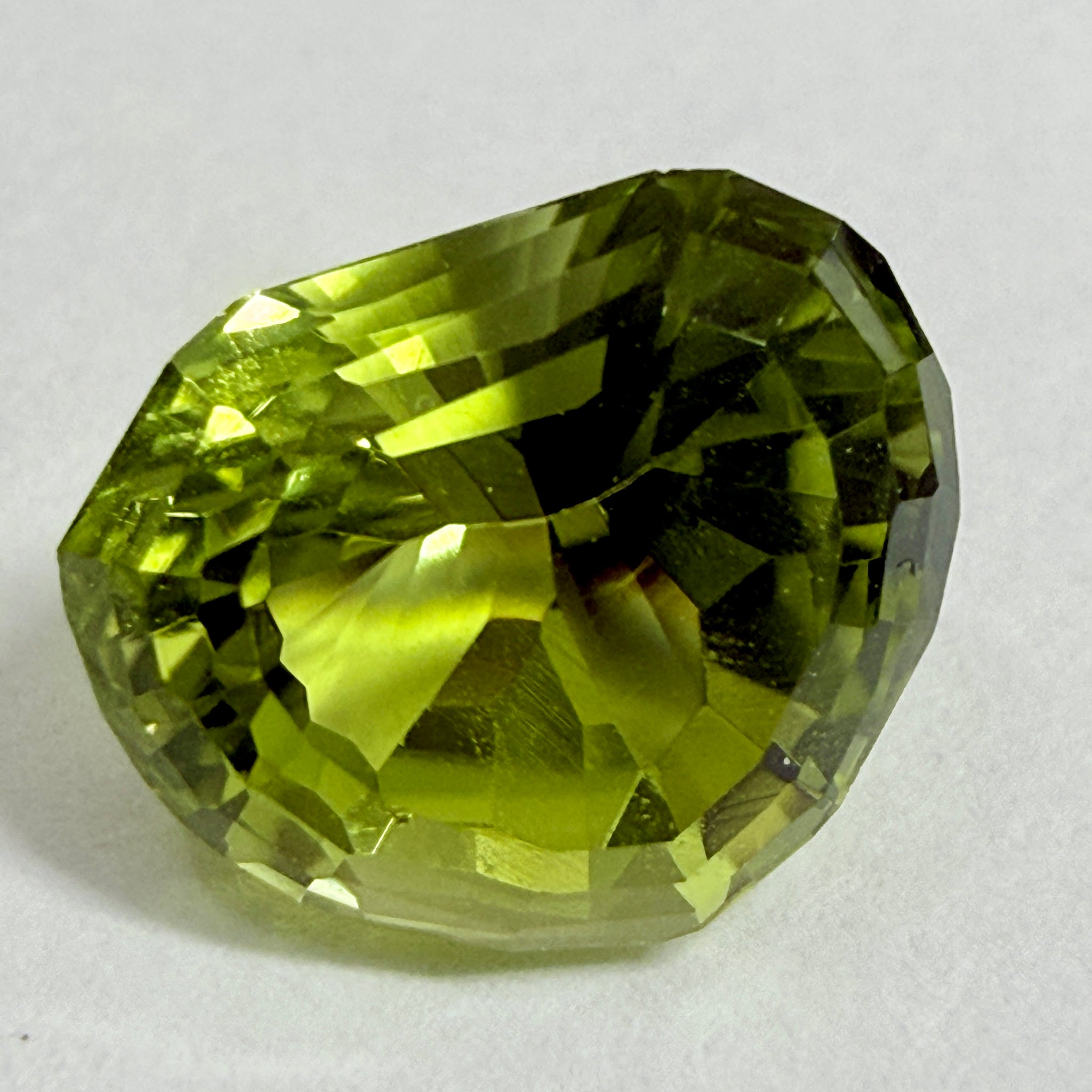 Tourmaline, fancy cut, 3.20ct, Tanzania, Untreated Unheated
