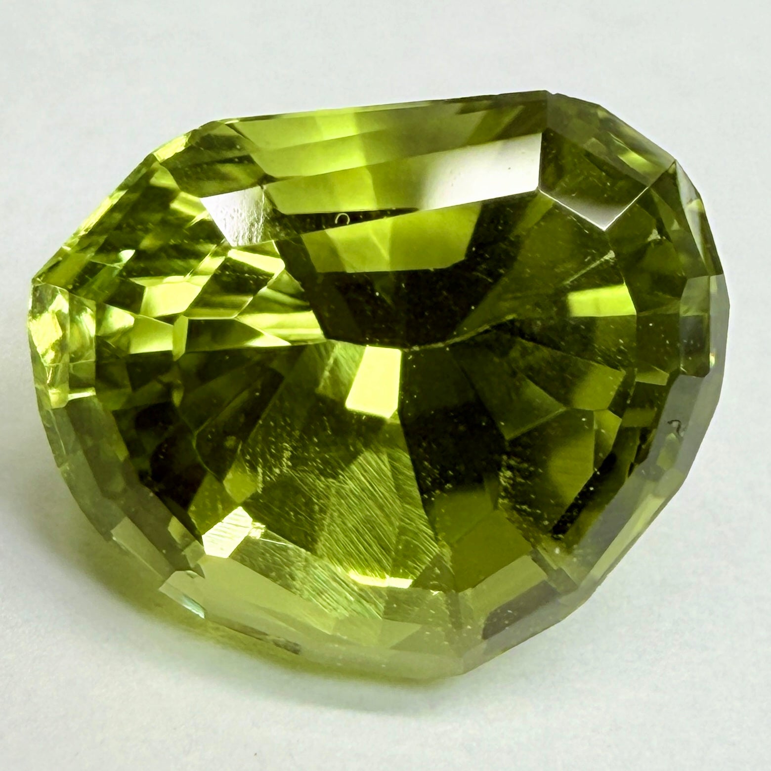 Tourmaline, fancy cut, 3.20ct, Tanzania, Untreated Unheated