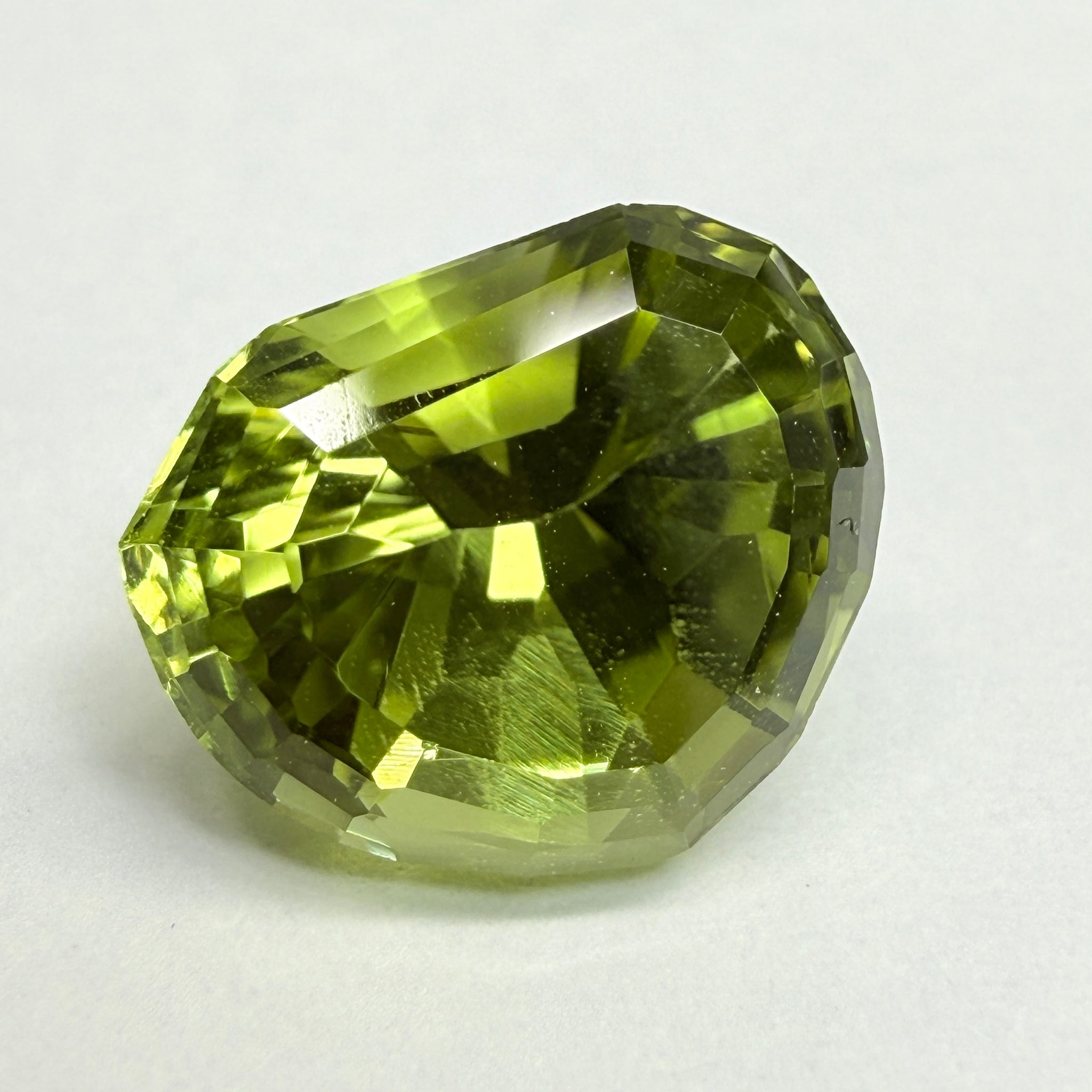 Tourmaline, fancy cut, 3.20ct, Tanzania, Untreated Unheated