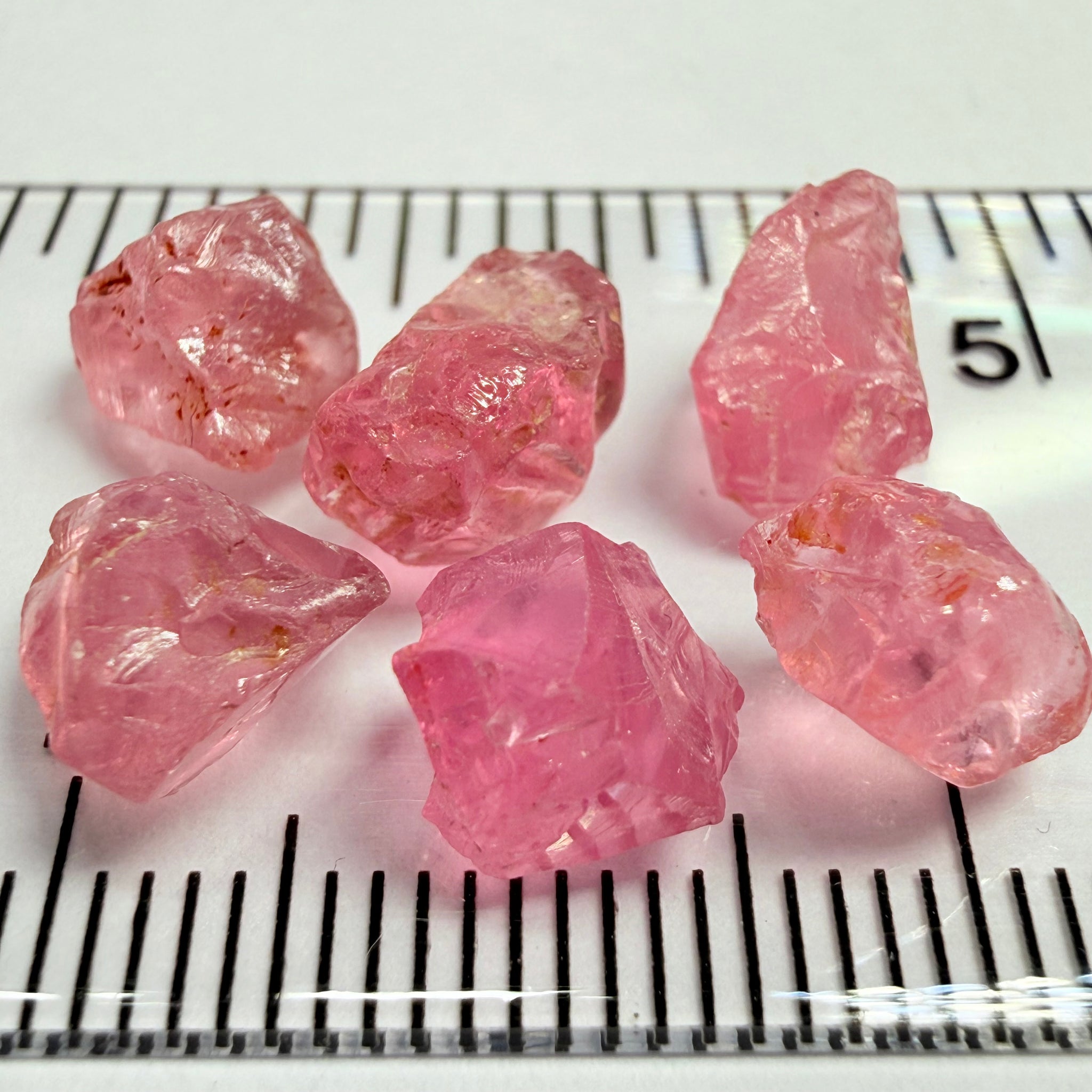 Spinel Lot, 15.00ct, Tanzania, Untreated Unheated, slightly silky, 2.14ct-3.18ct