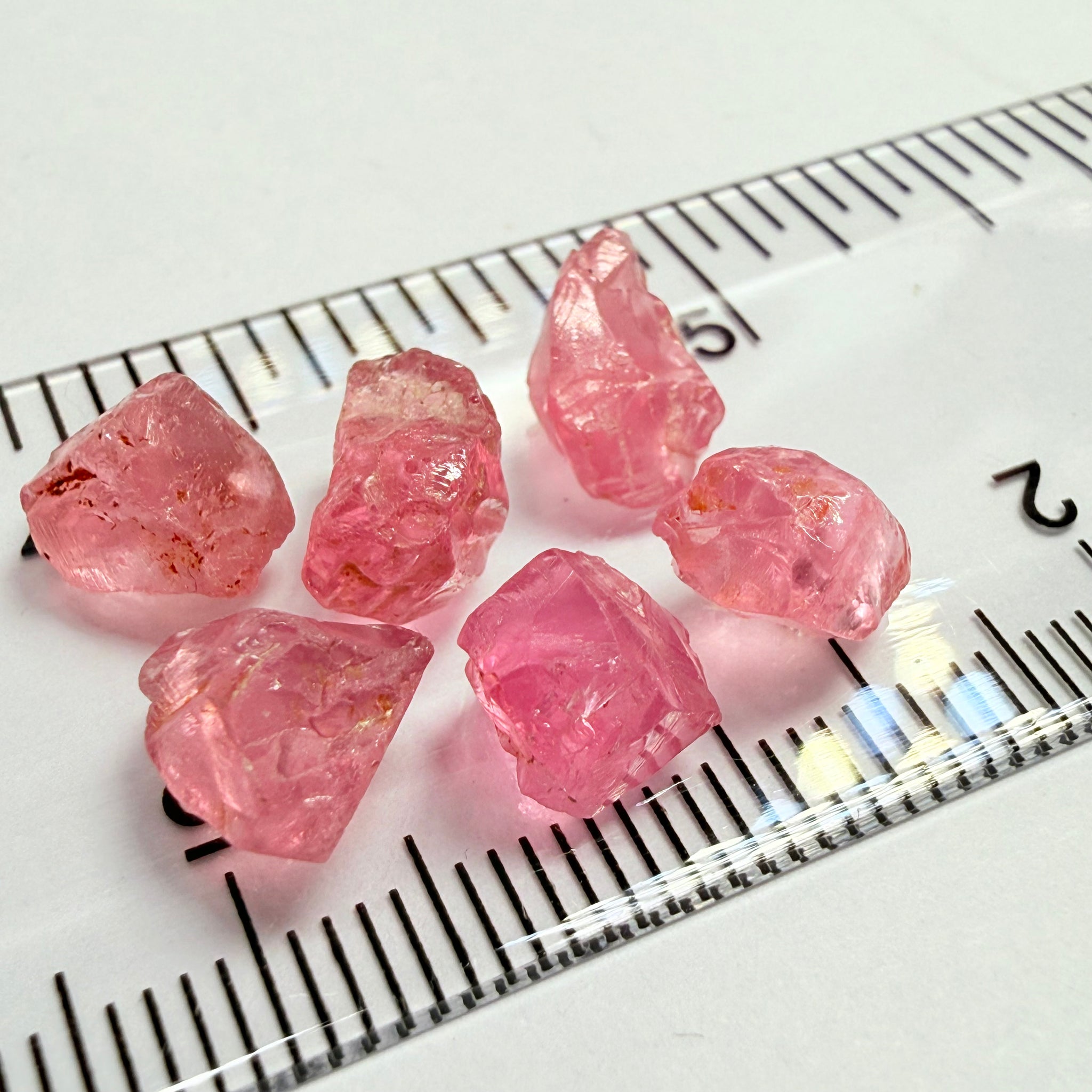 Spinel Lot, 15.00ct, Tanzania, Untreated Unheated, slightly silky, 2.14ct-3.18ct