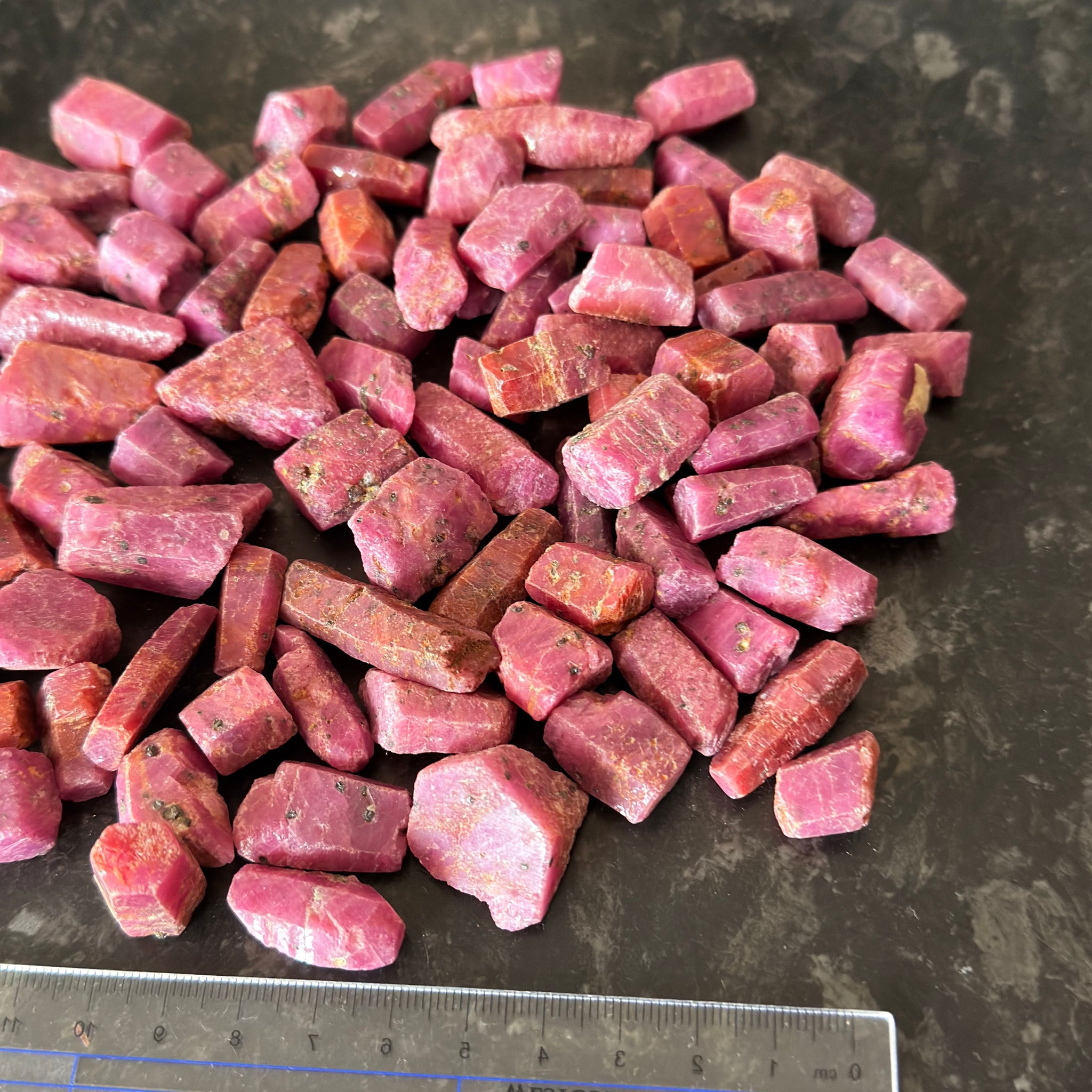 Sapphire Crystal Wholesale Lot Deal, 587.60gm, 92pcs in lot, average size is 6.38gm. Dodoma, Tanzania, Untreated Unheated. Priced at wholesale for people who want to resell