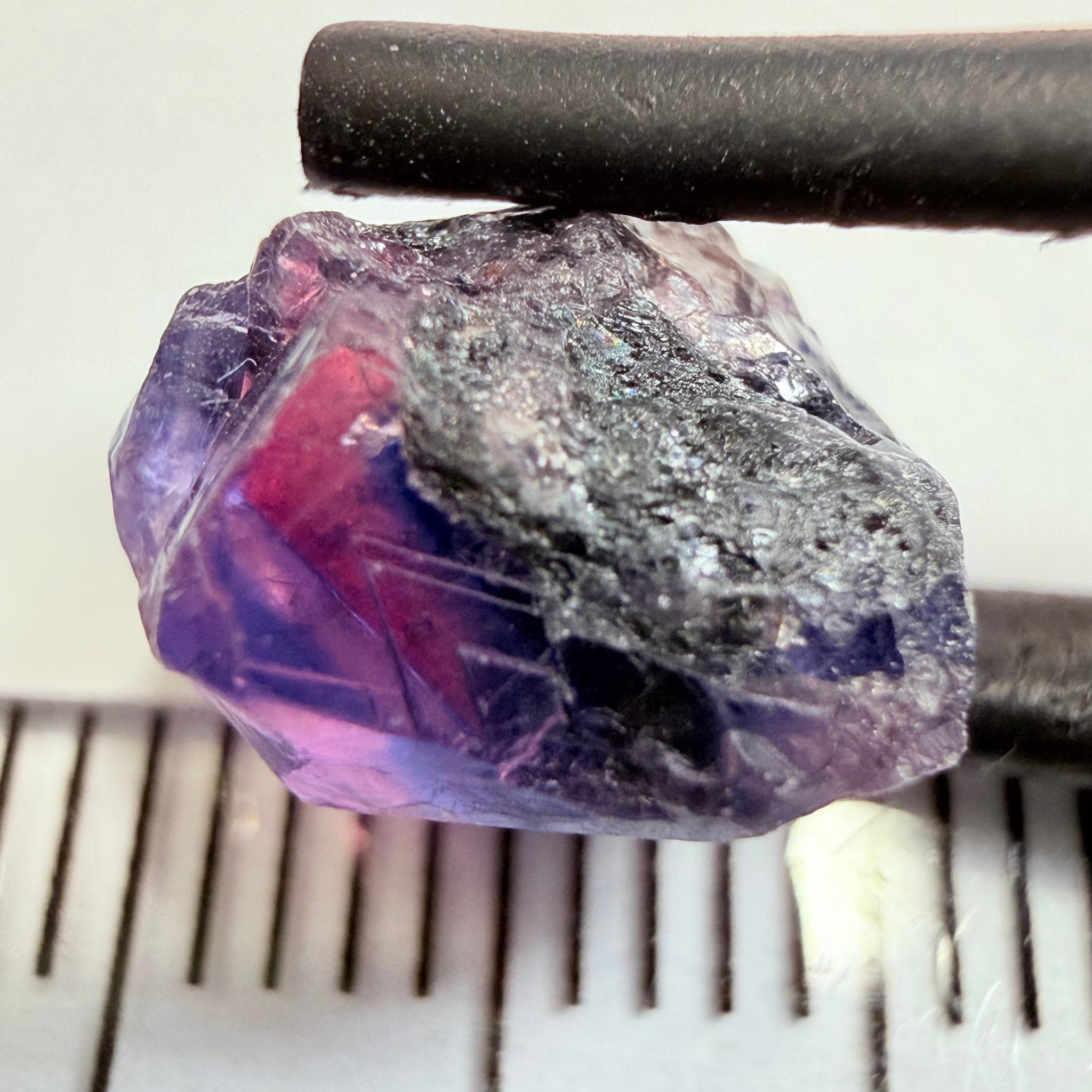 Winza Sapphire, 4.43ct, Winza, Tanzania, Untreated Unheated, not facetable, has a crack in the middle, set it in jewellery as is