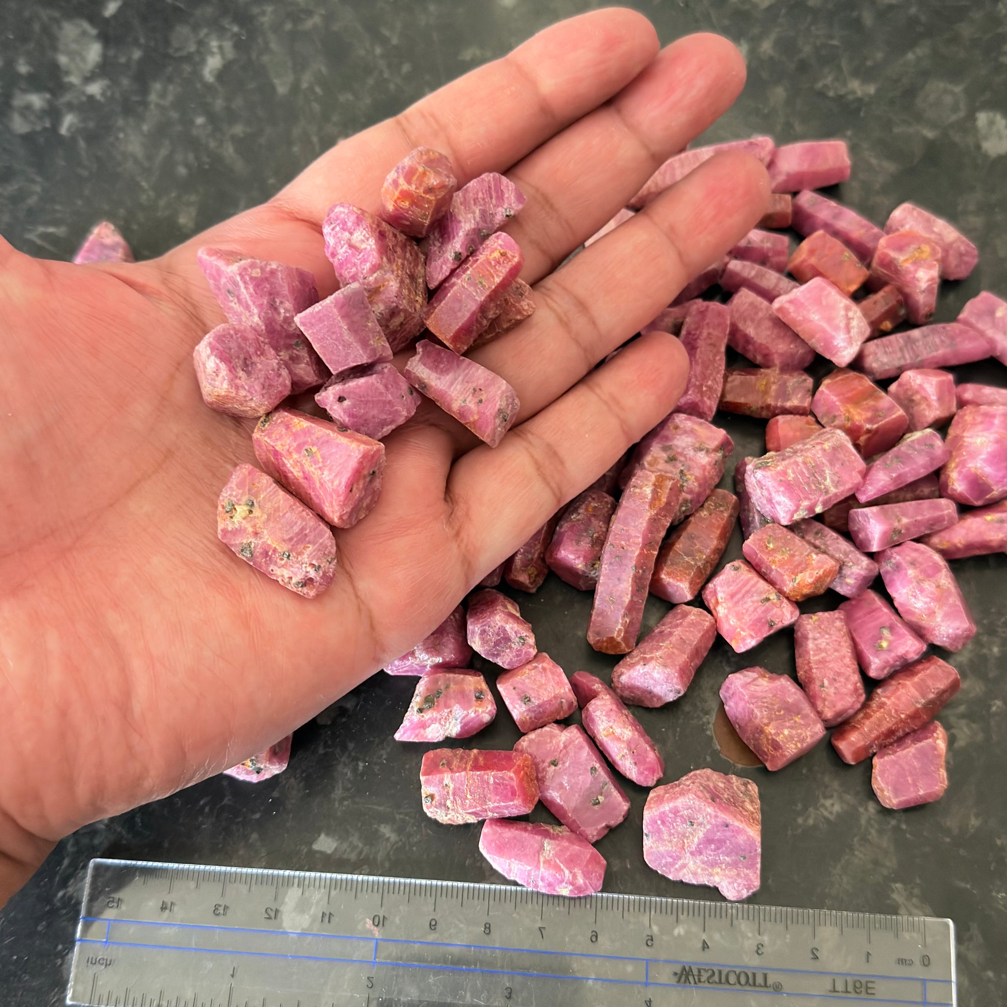 Sapphire Crystal Wholesale Lot Deal, 587.60gm, 92pcs in lot, average size is 6.38gm. Dodoma, Tanzania, Untreated Unheated. Priced at wholesale for people who want to resell