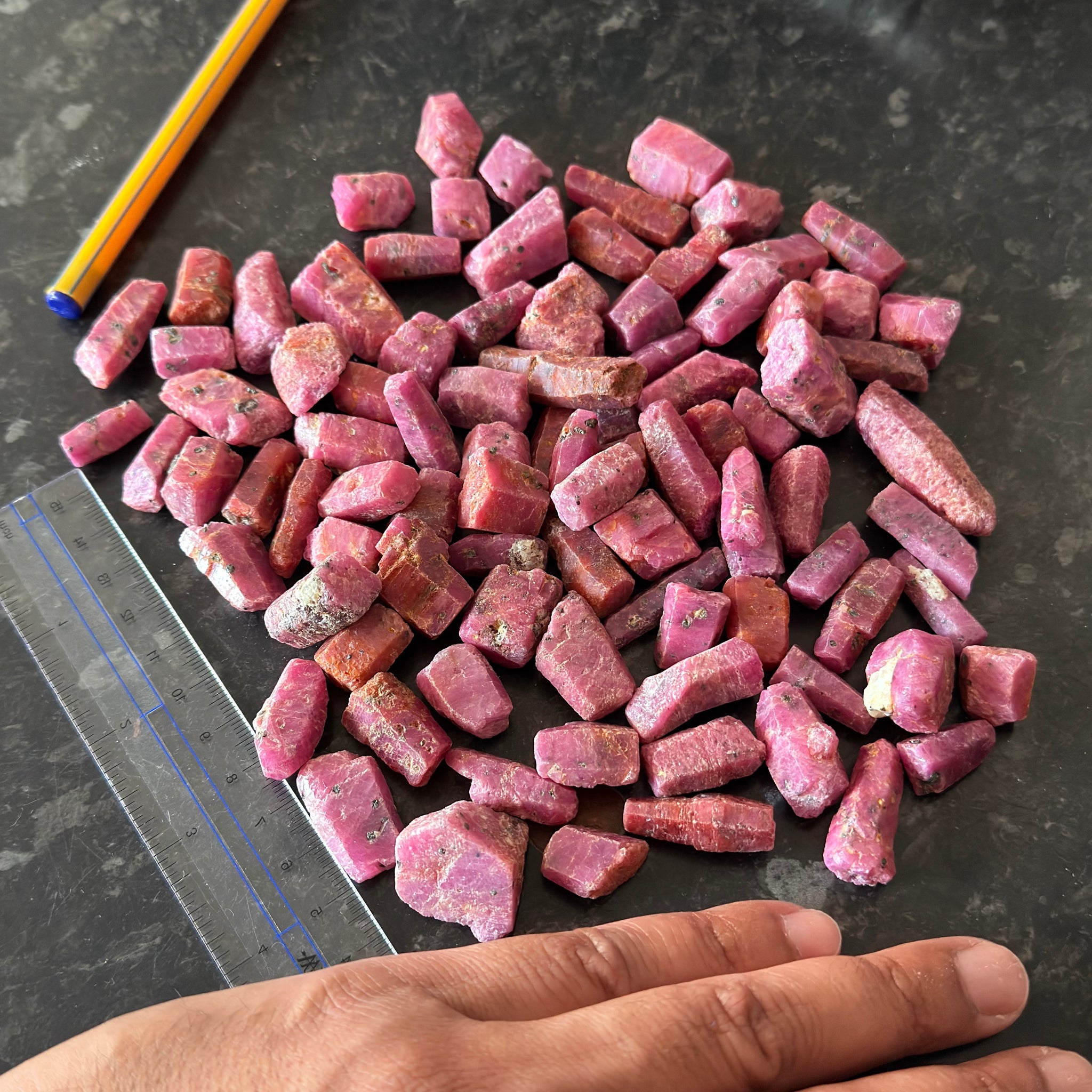 Sapphire Crystal Wholesale Lot Deal, 587.60gm, 92pcs in lot, average size is 6.38gm. Dodoma, Tanzania, Untreated Unheated. Priced at wholesale for people who want to resell