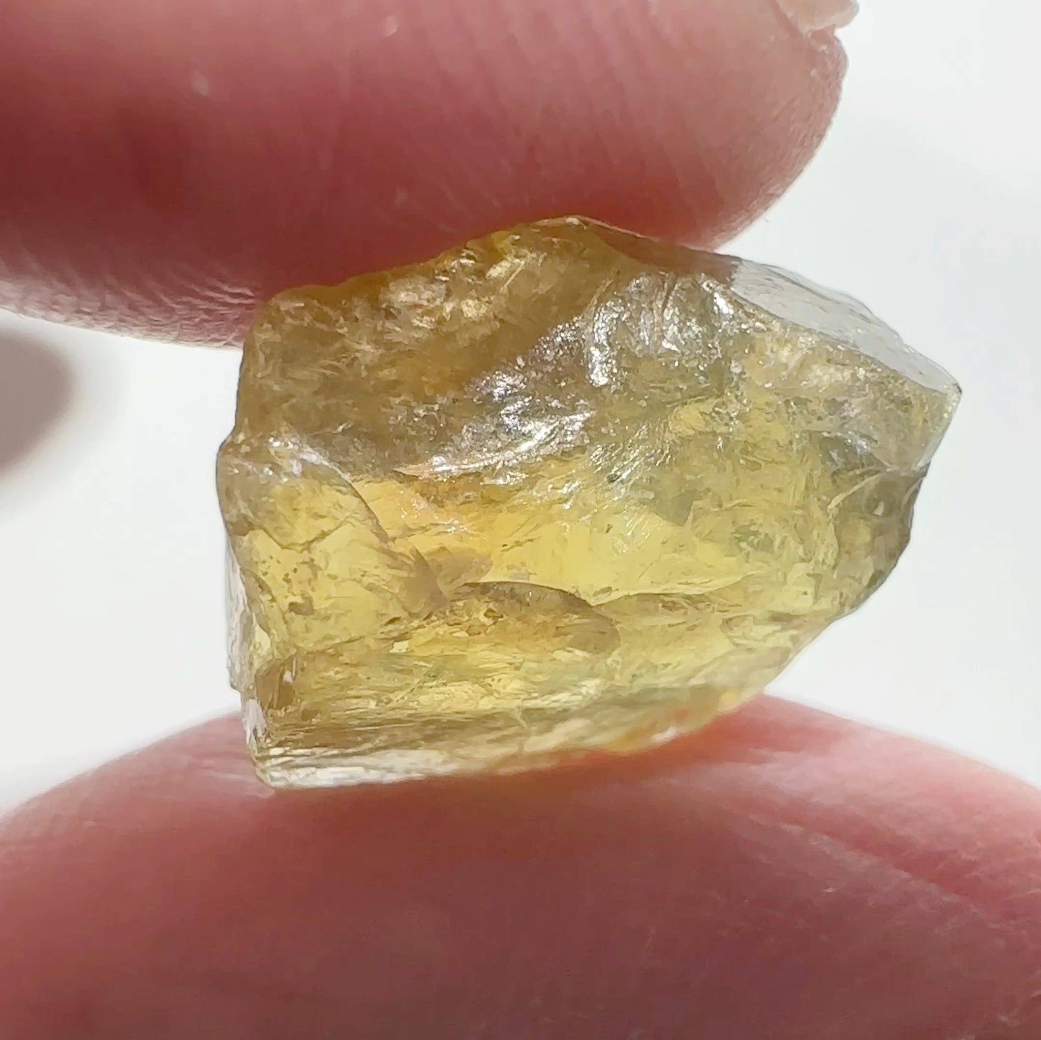 Apatite, 11.72ct, Tanzania, Untreated Unheated, VS with slight silk