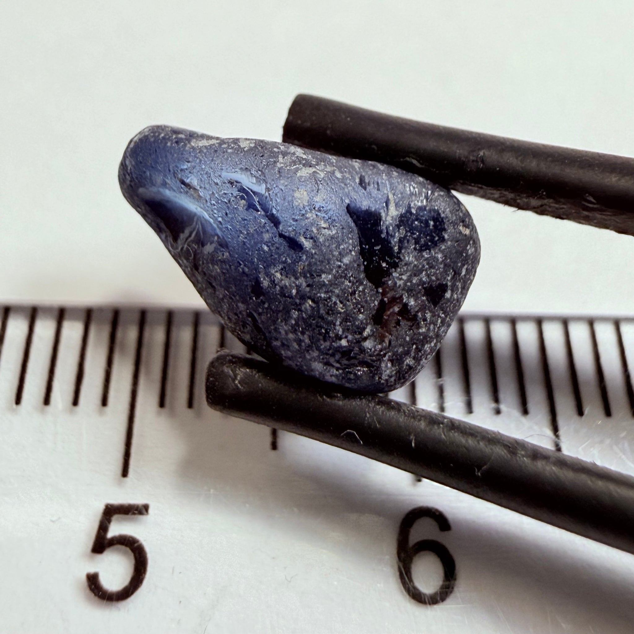Umba Sapphire, 4.23ct, Umba, Tanzania, Untreated Unheated, some crazy zoning and beautiful trichroic colours under the dichroscope, vvs