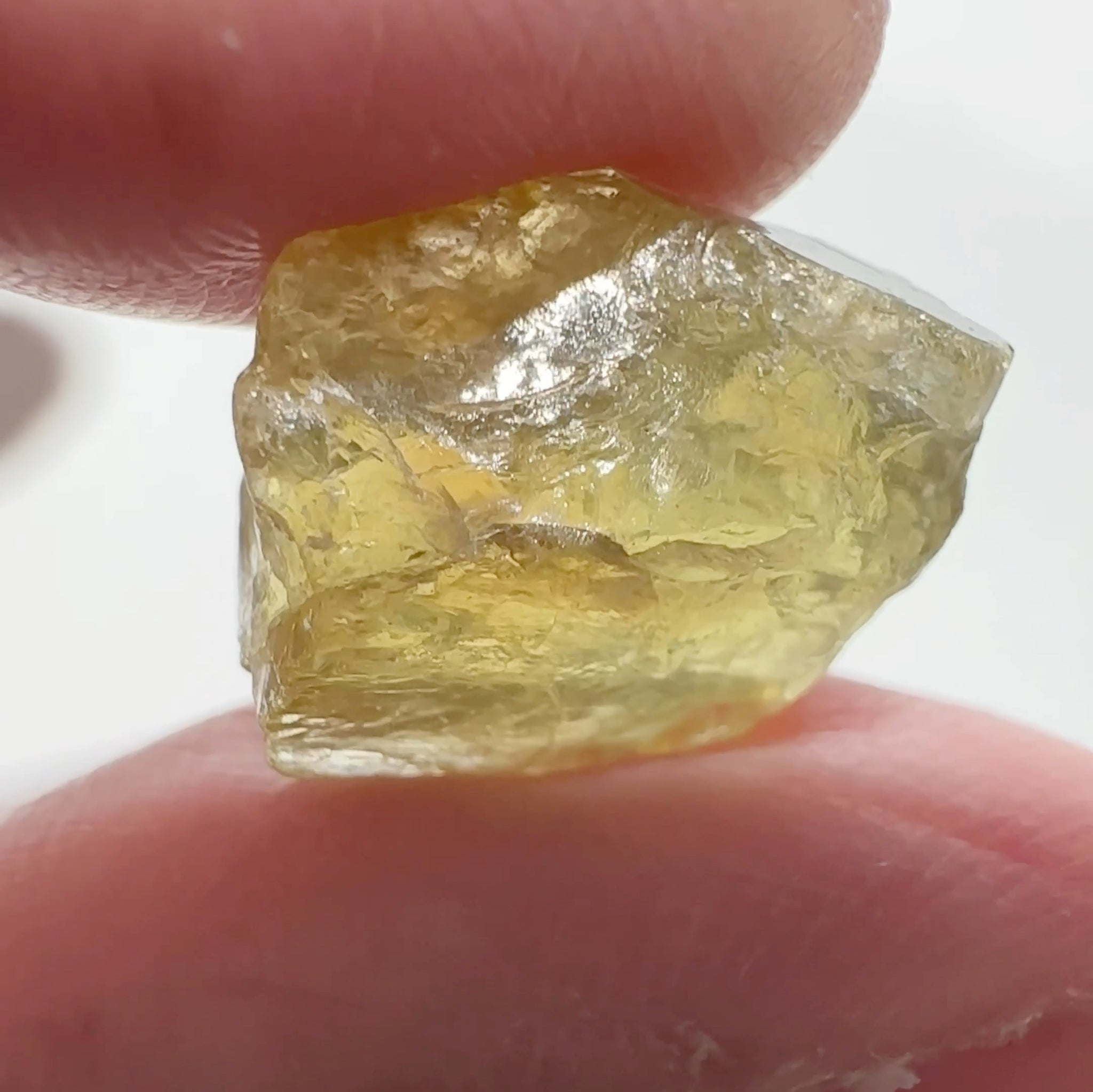 Apatite, 11.72ct, Tanzania, Untreated Unheated, VS with slight silk