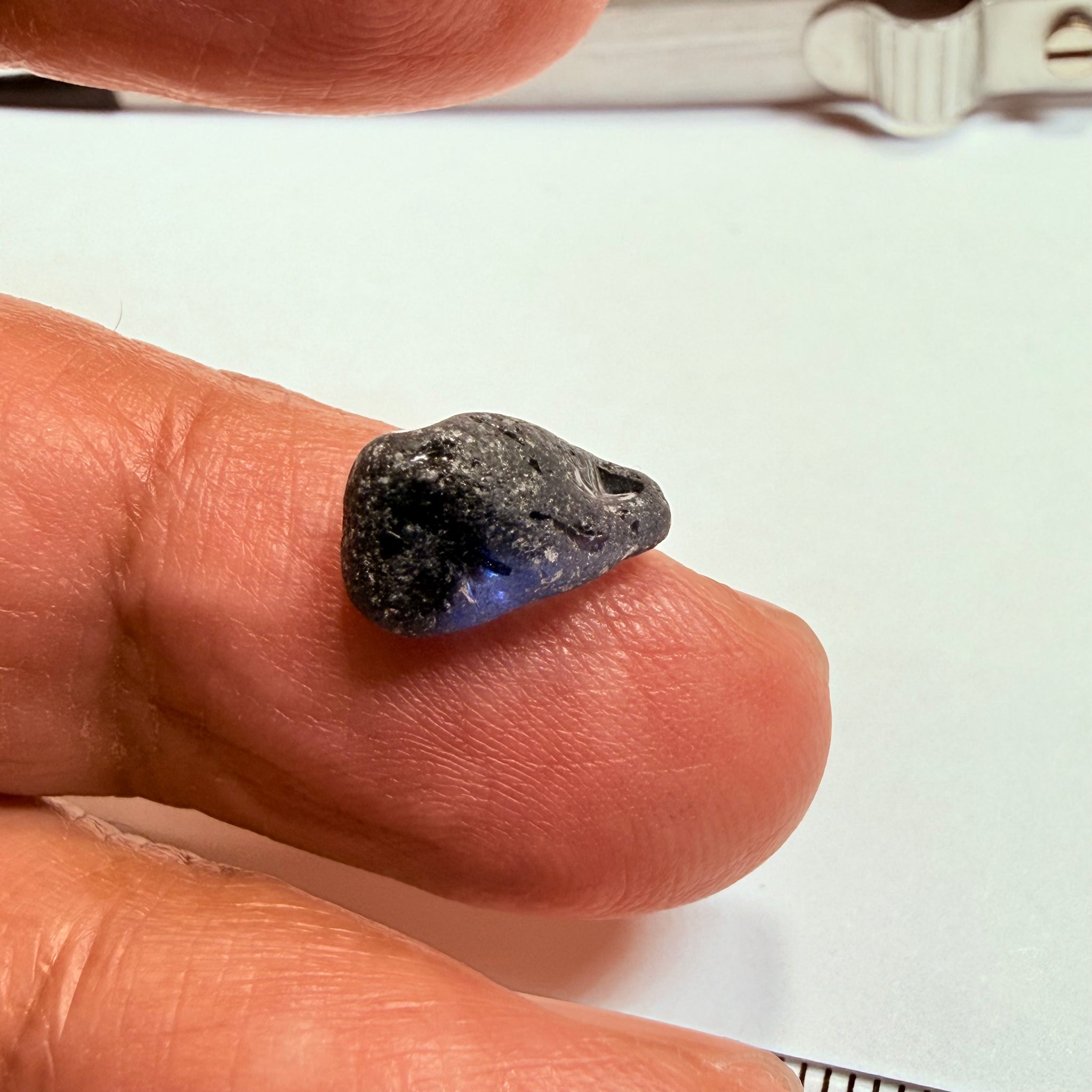 Umba Sapphire, 4.23ct, Umba, Tanzania, Untreated Unheated, some crazy zoning and beautiful trichroic colours under the dichroscope, vvs