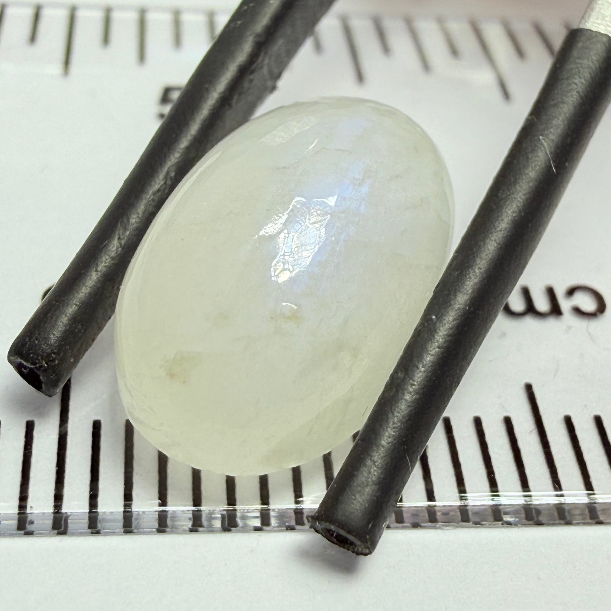 Blue Sheen Moonstone Cabochon, 6.53ct, Tanzania, Untreated Unheated