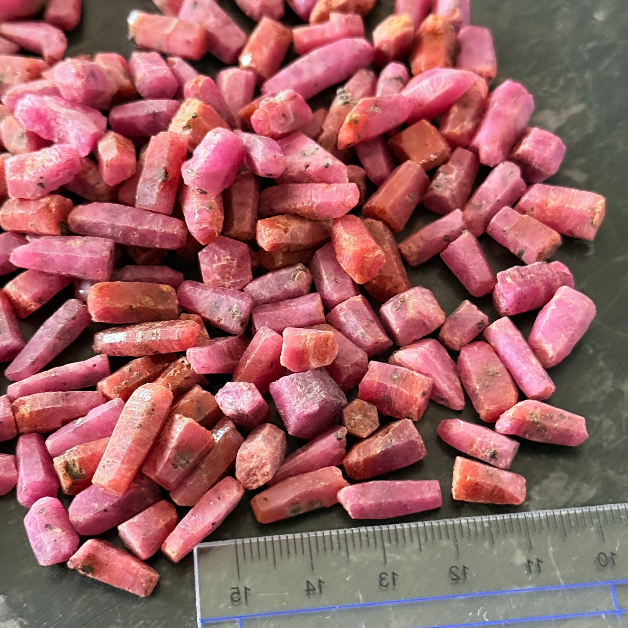 Sapphire Crystal Wholesale Lot Deal, small sizes 202.10gm, 209pcs in lot, average size is 0.96gm. Dodoma, Tanzania, Untreated Unheated. Priced at wholesale for people who want to resell