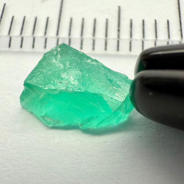 Emerald, 0.86ct, Sumbawanga mines, Tanzania, Untreated Unheated, No oil, slightly silky and flattish shape